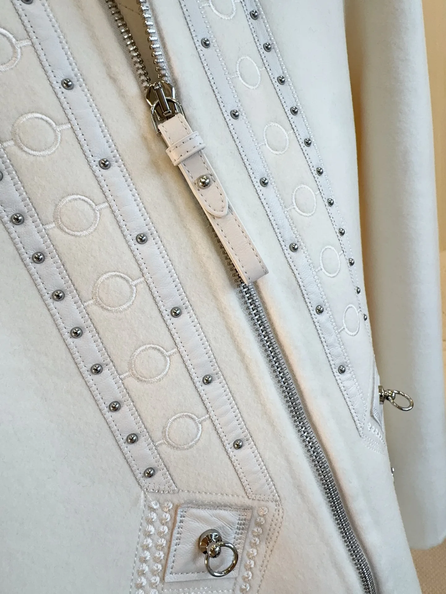 Women's Coats HERMES 18115080