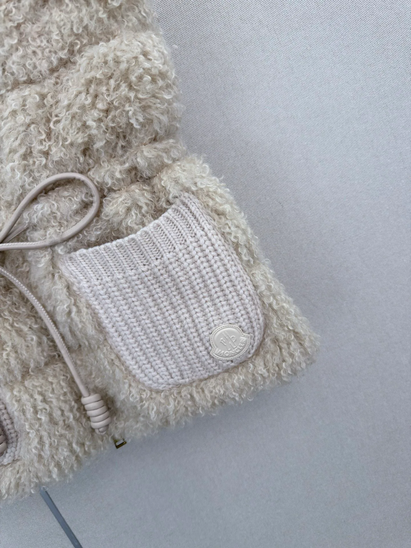 Women's Vests MONCLER 18108848