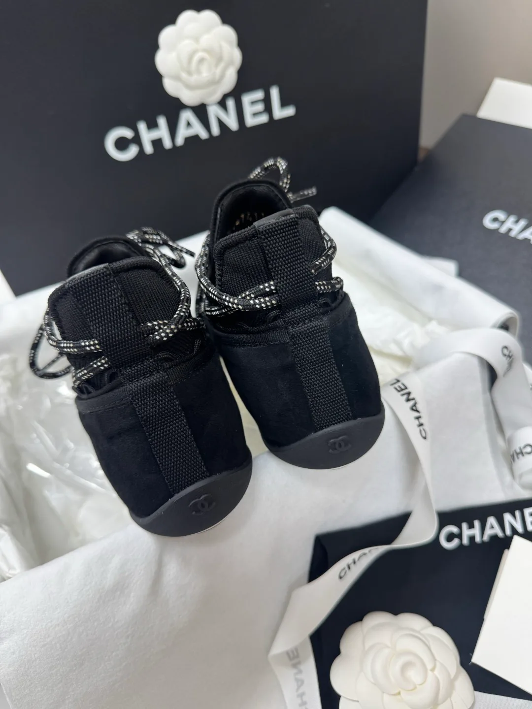 Women's Sneakers CHANEL 17736335