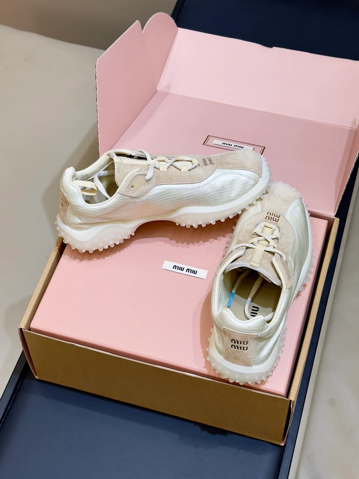 Women's Sneakers MIU MIU 18073298