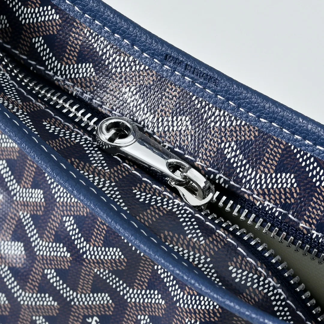 Women's Classic Handbags GOYARD 18005166
