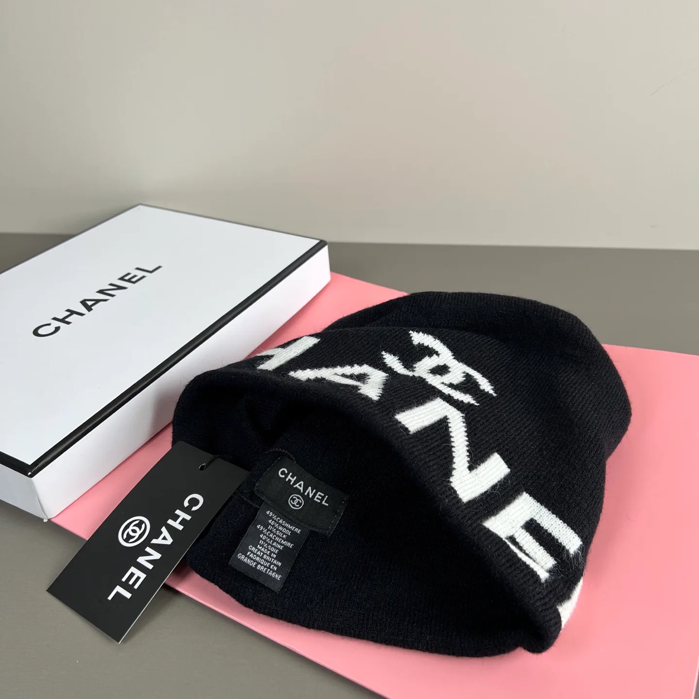 Hats CHANEL 18093225