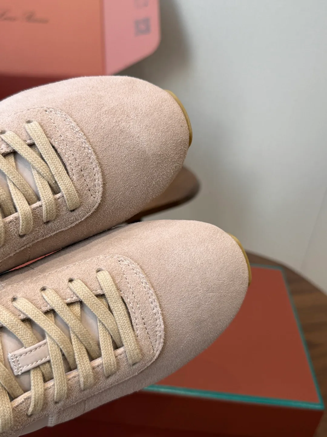 Women's Sneakers LORO PIANA 17535460