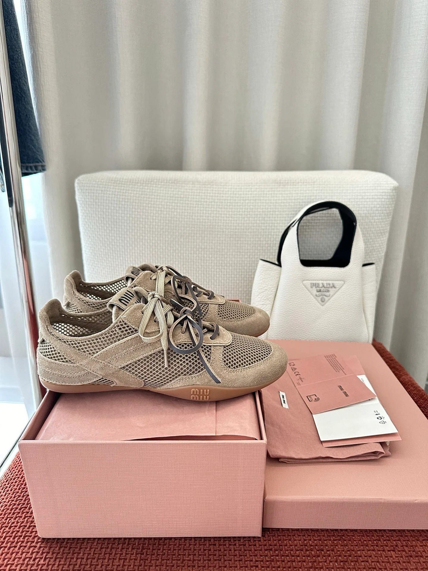 Women's Sneakers MIU MIU 17941737