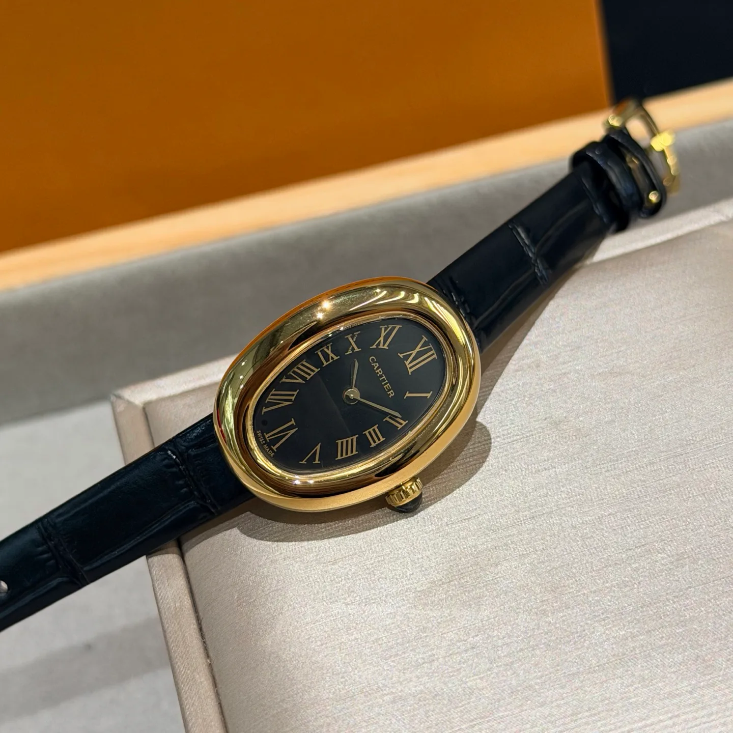 Women's Watches CARTIER 18362061