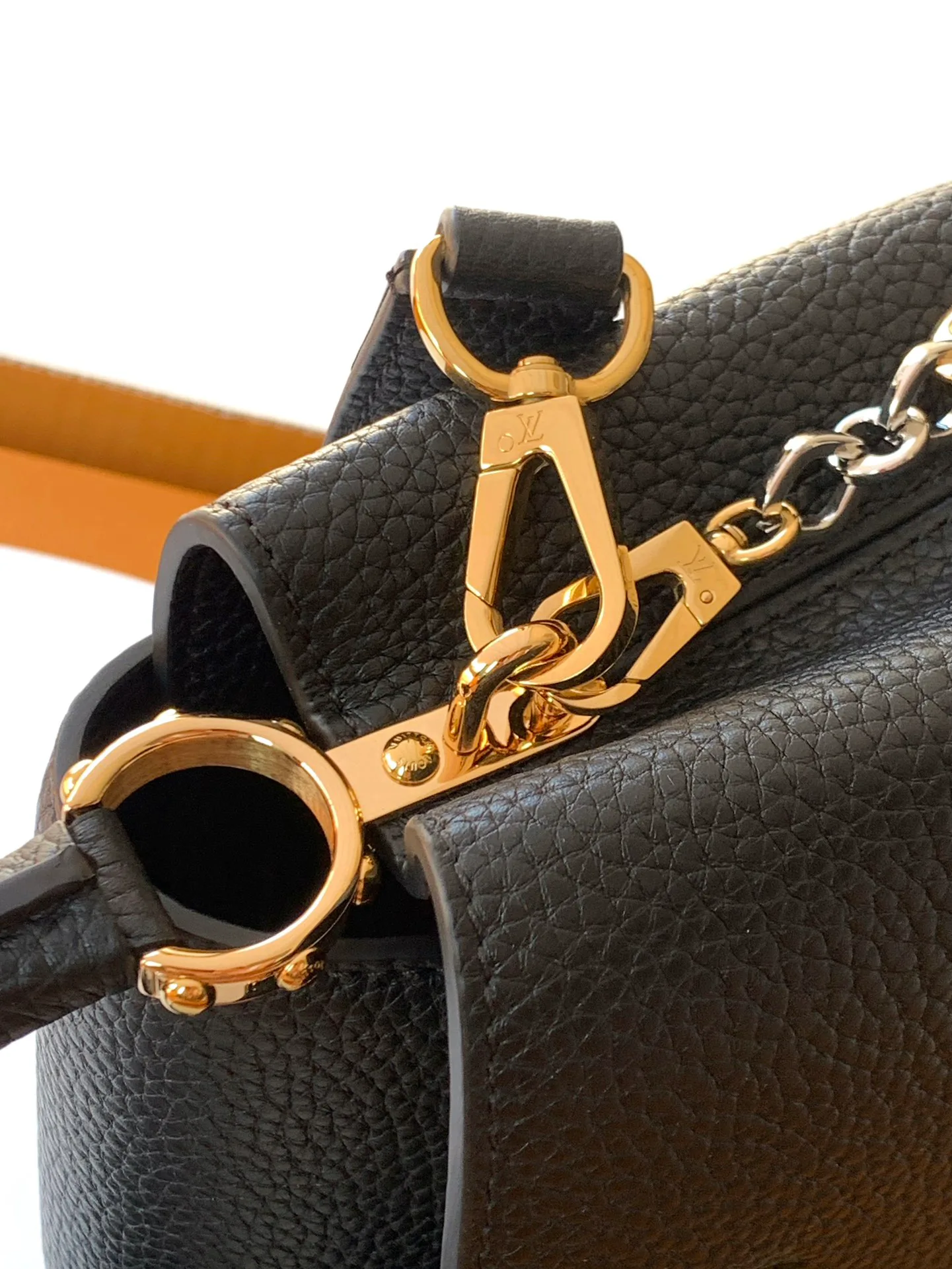 Women's Classic Handbags LOUIS VUITTON 18520873