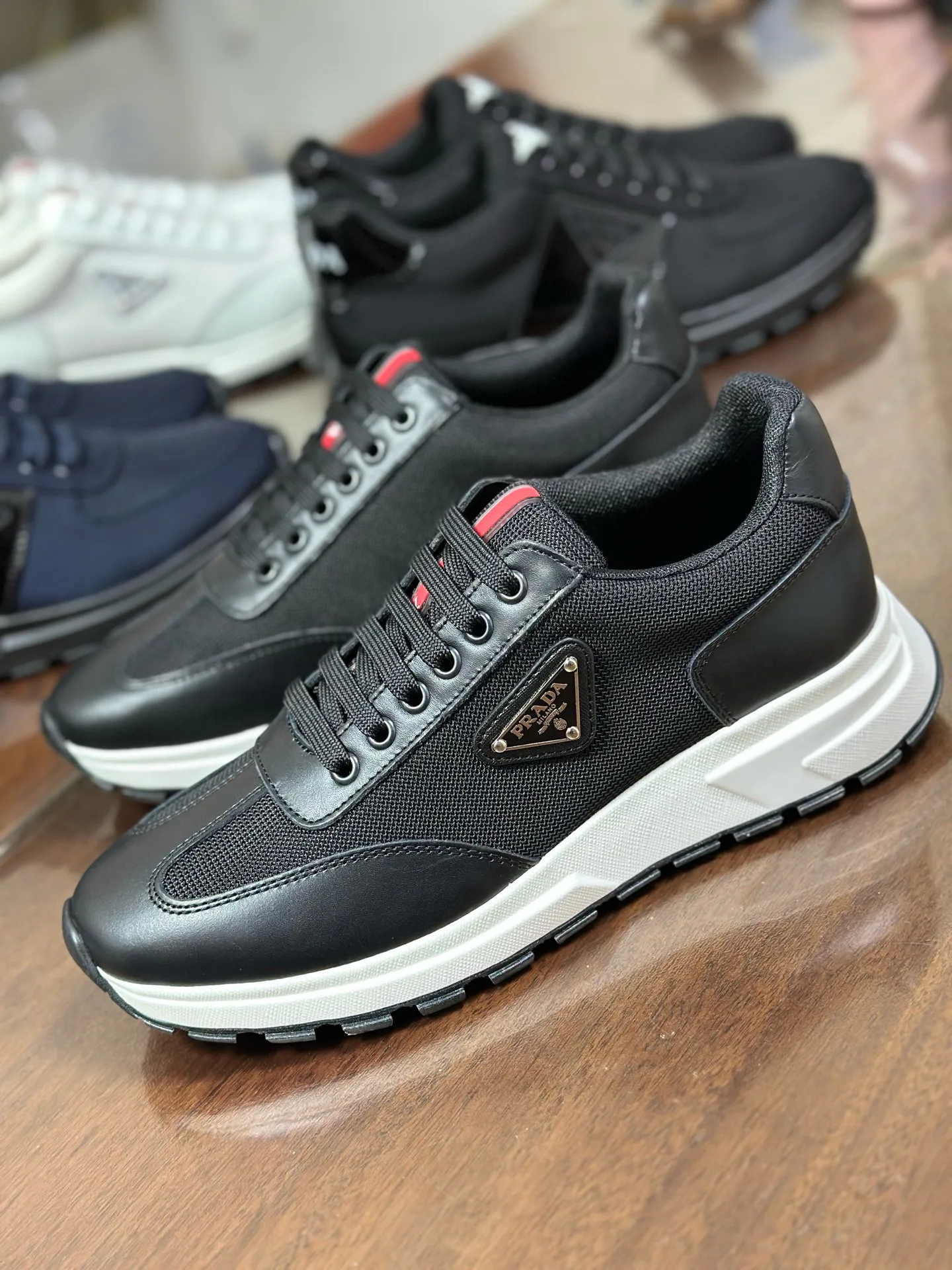 Men's Sneakers PRADA 17037907