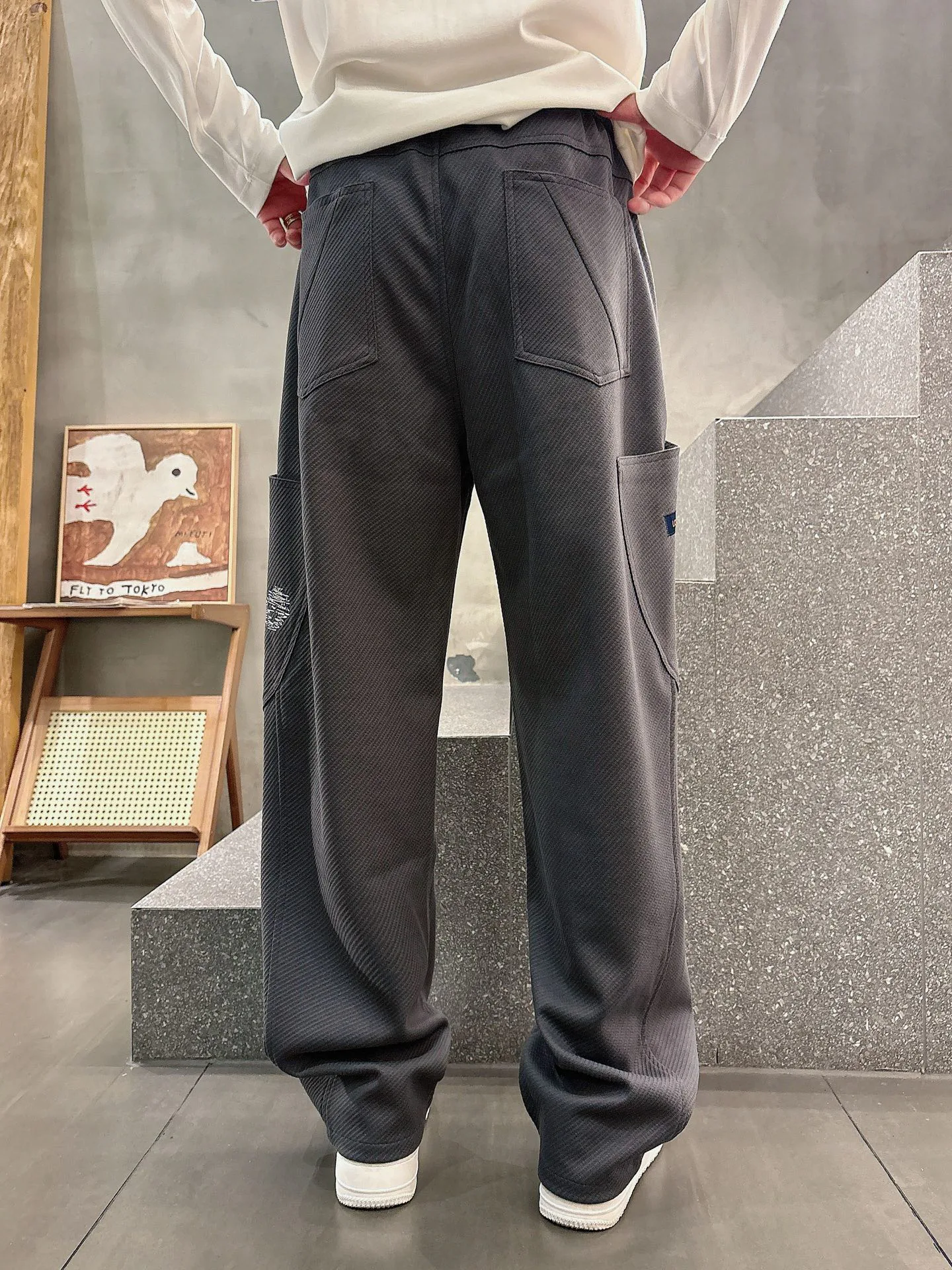 Men's Trousers LOUIS VUITTON 18340440