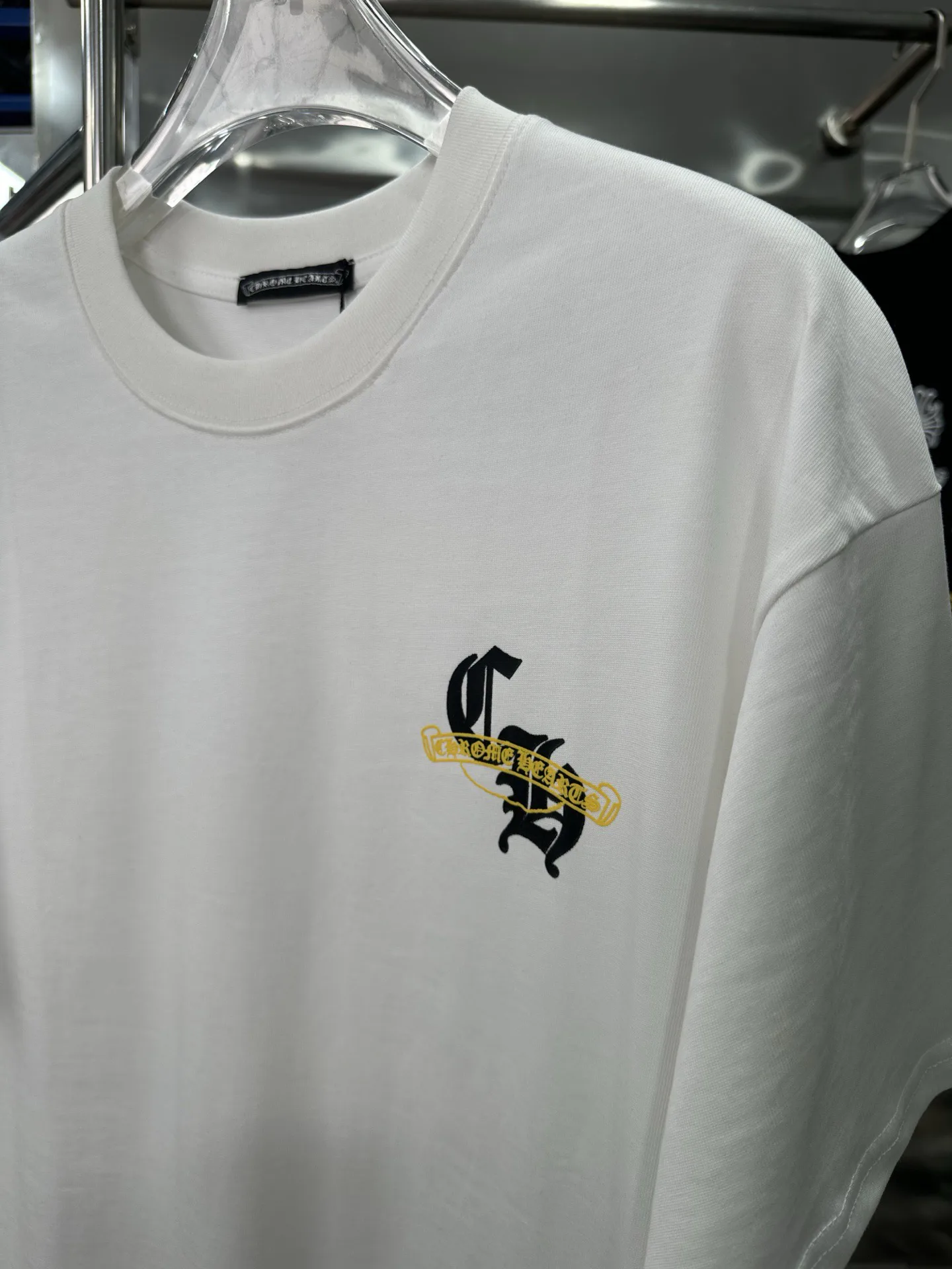 Men's T-Shirts CHROME HEARTS 17728125