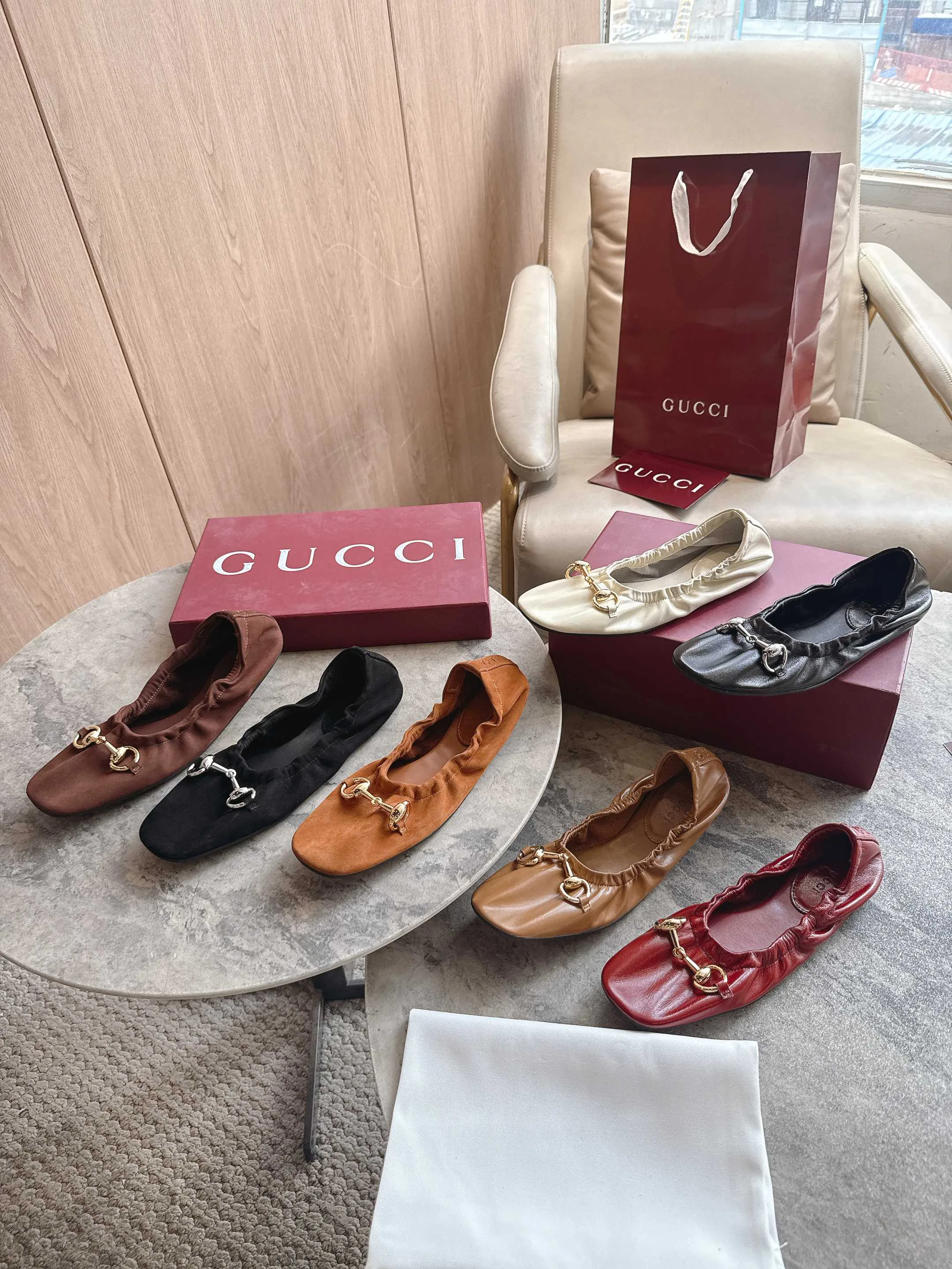 Women's Ballet Flats GUCCI 18484089