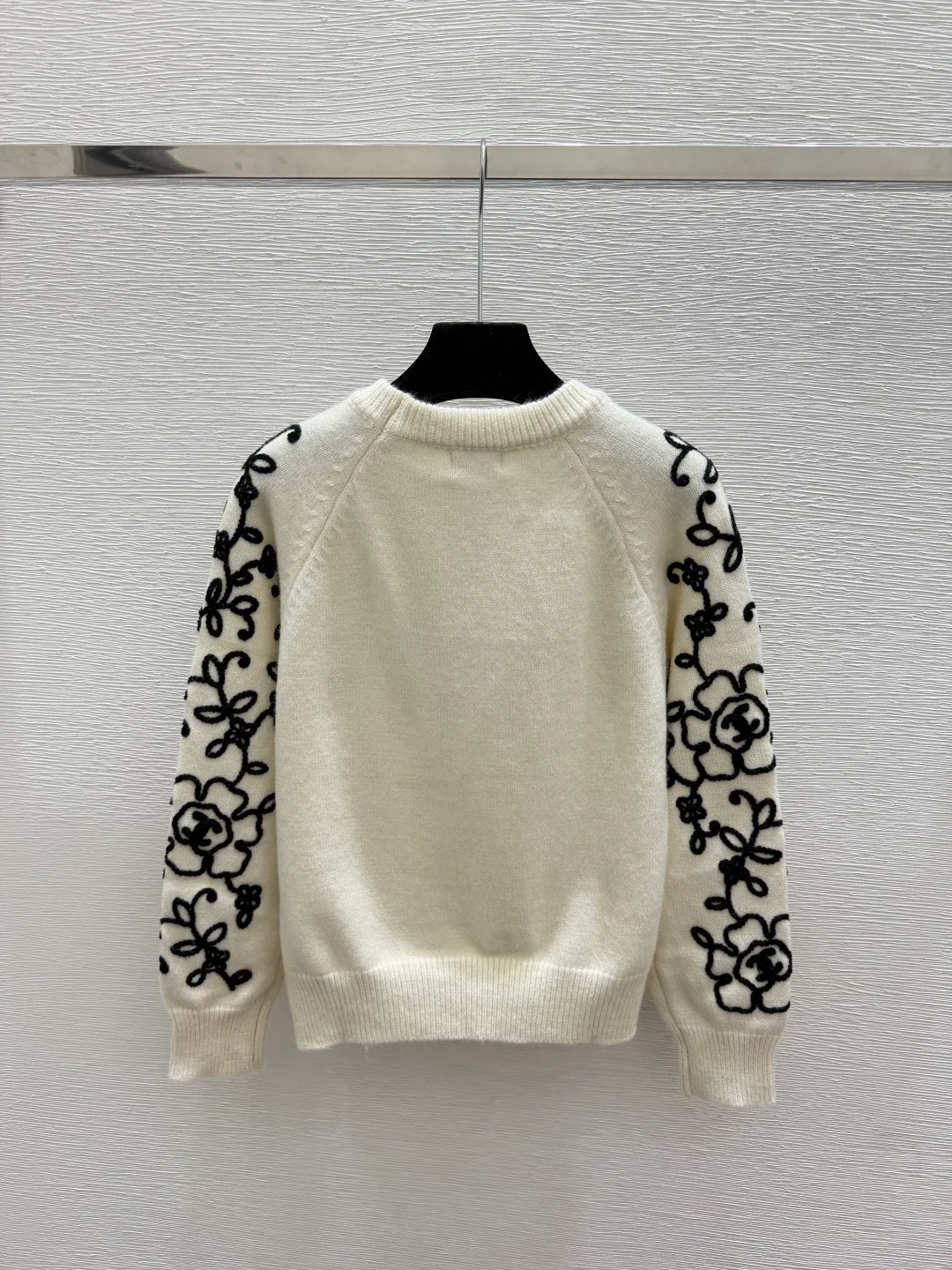 Women's Jumpers And Sweaters CHANEL 18176320