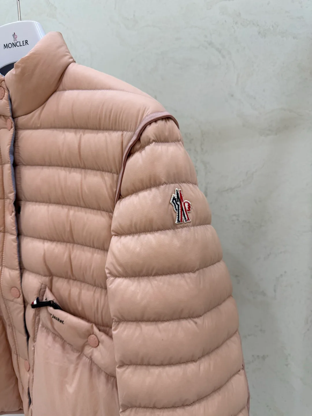 Women's Jackets And Down Jackets MONCLER 17918895