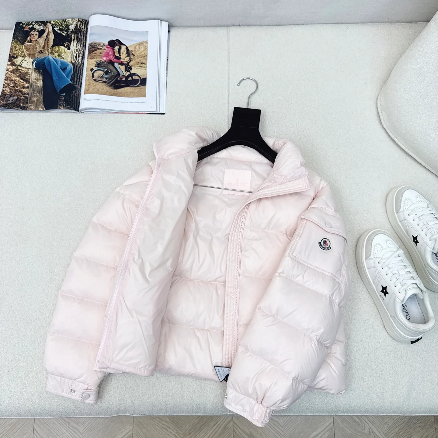 Куртки И Пуховики Женские Moncler 18629186