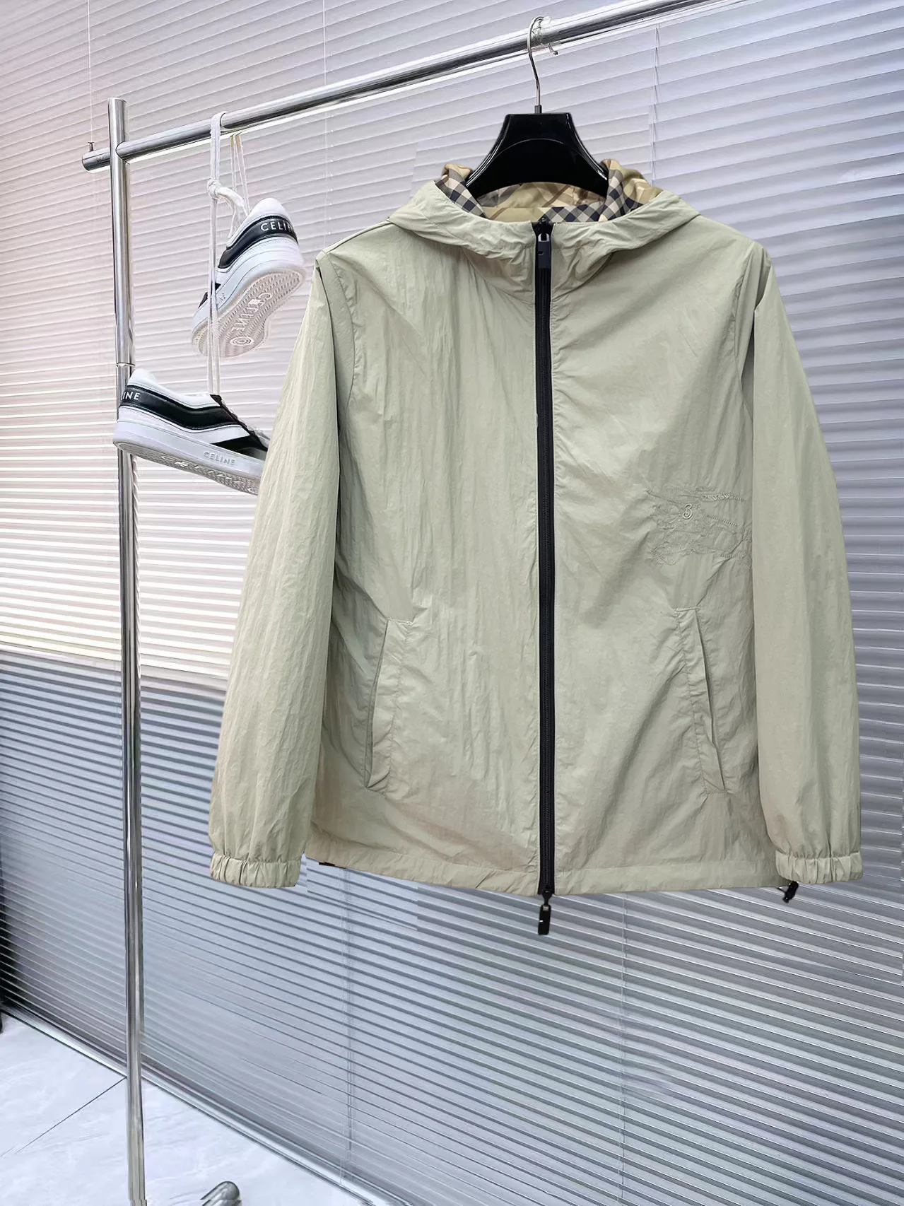 Men's Jackets And Down Jackets BURBERRY 17966724