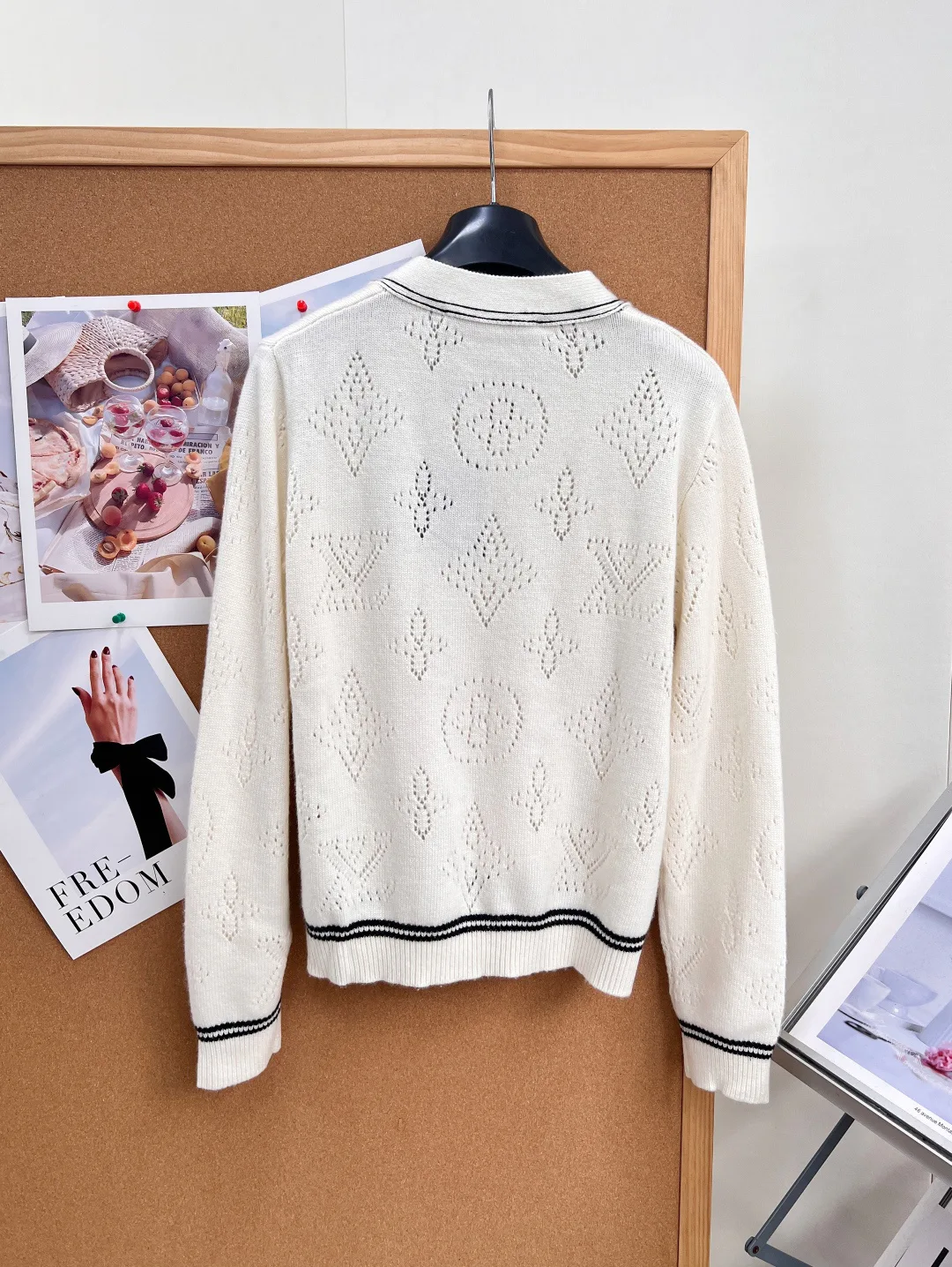 Women's Jumpers And Sweaters LOUIS VUITTON 17913788