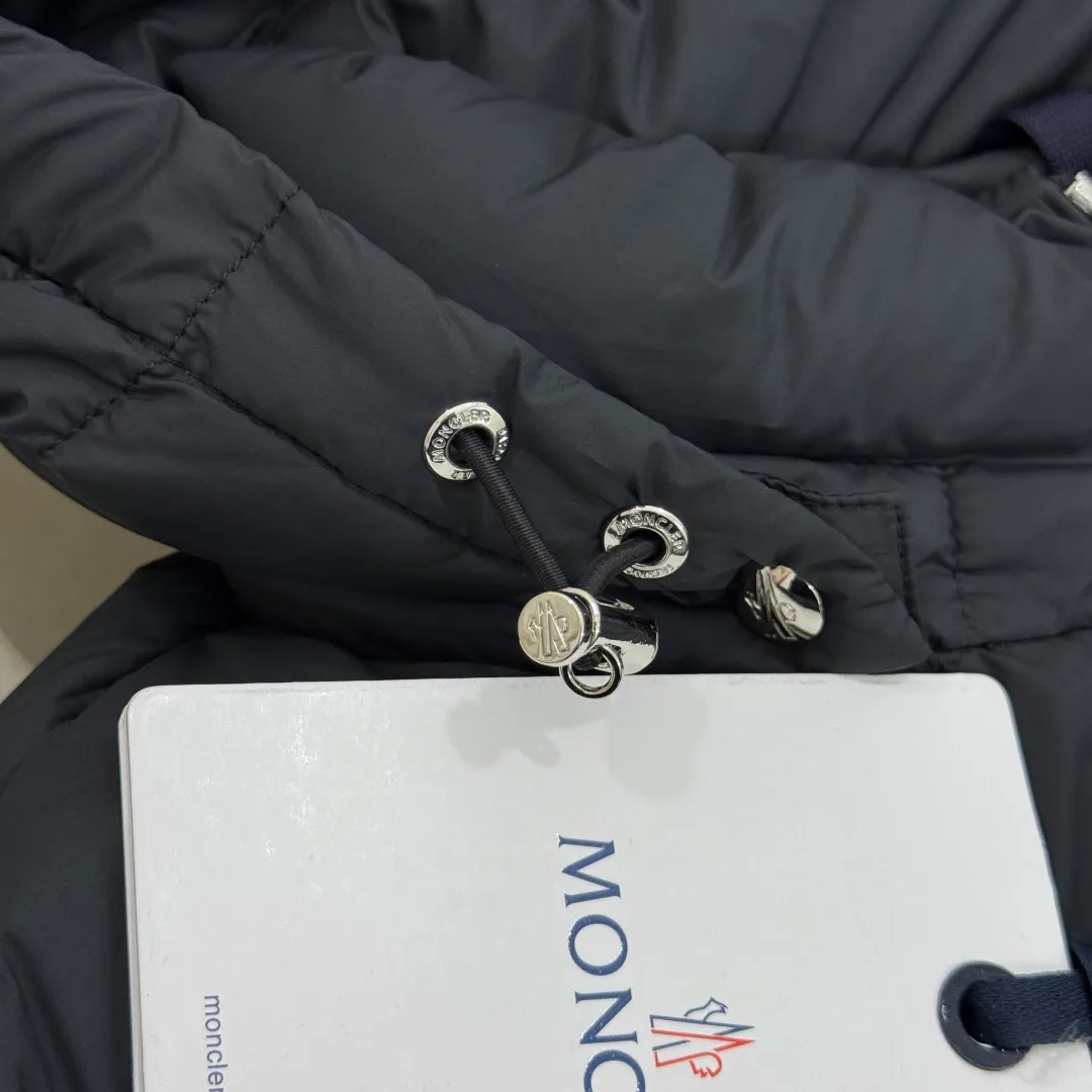 Men's Jackets And Down Jackets MONCLER 18001938