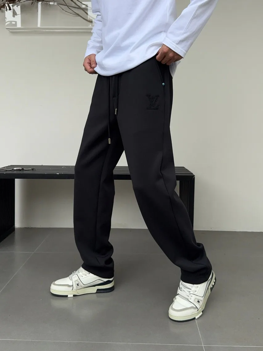Men's Trousers LOUIS VUITTON 18178465