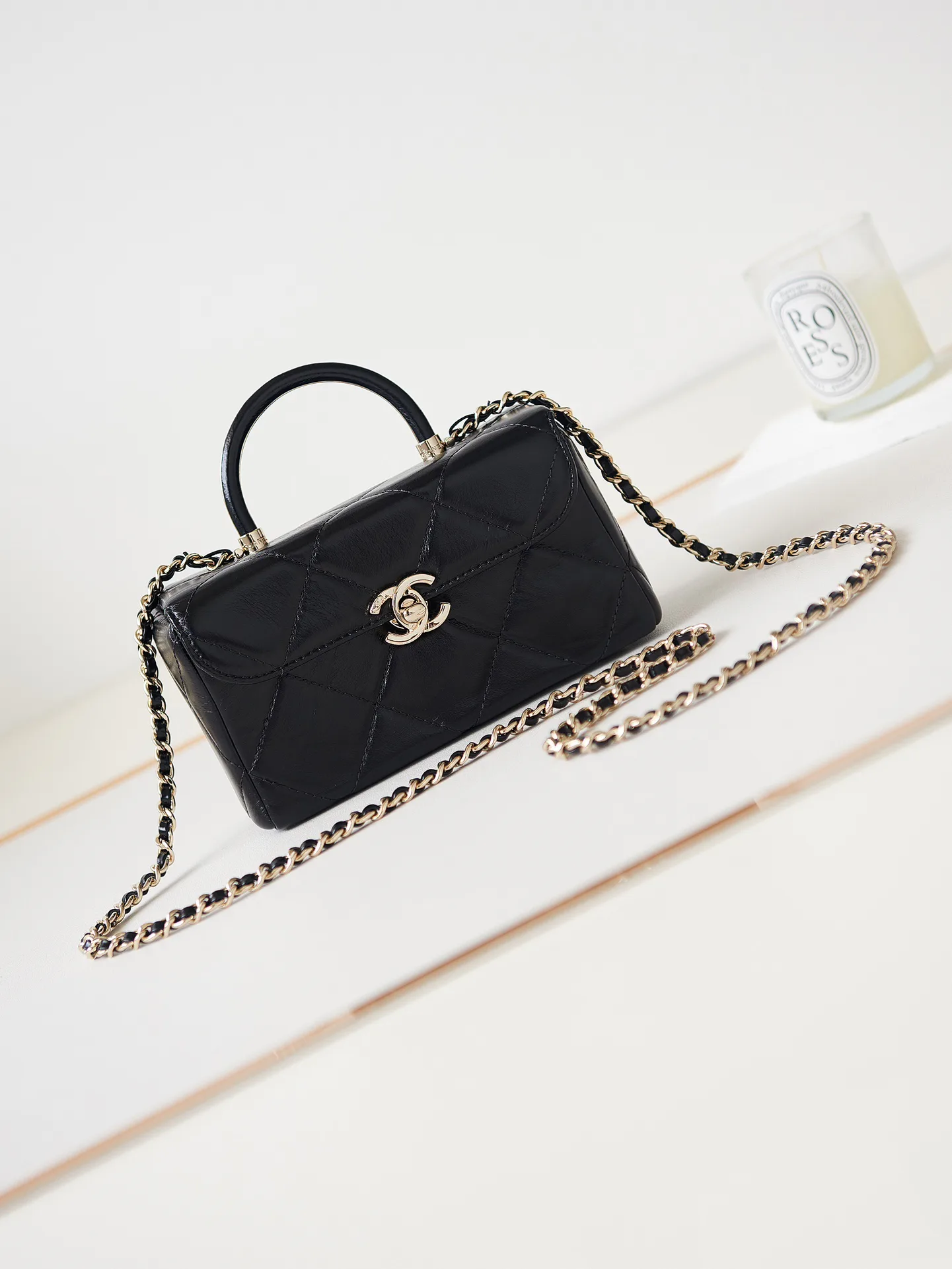 Women's Classic Handbags CHANEL 18065674