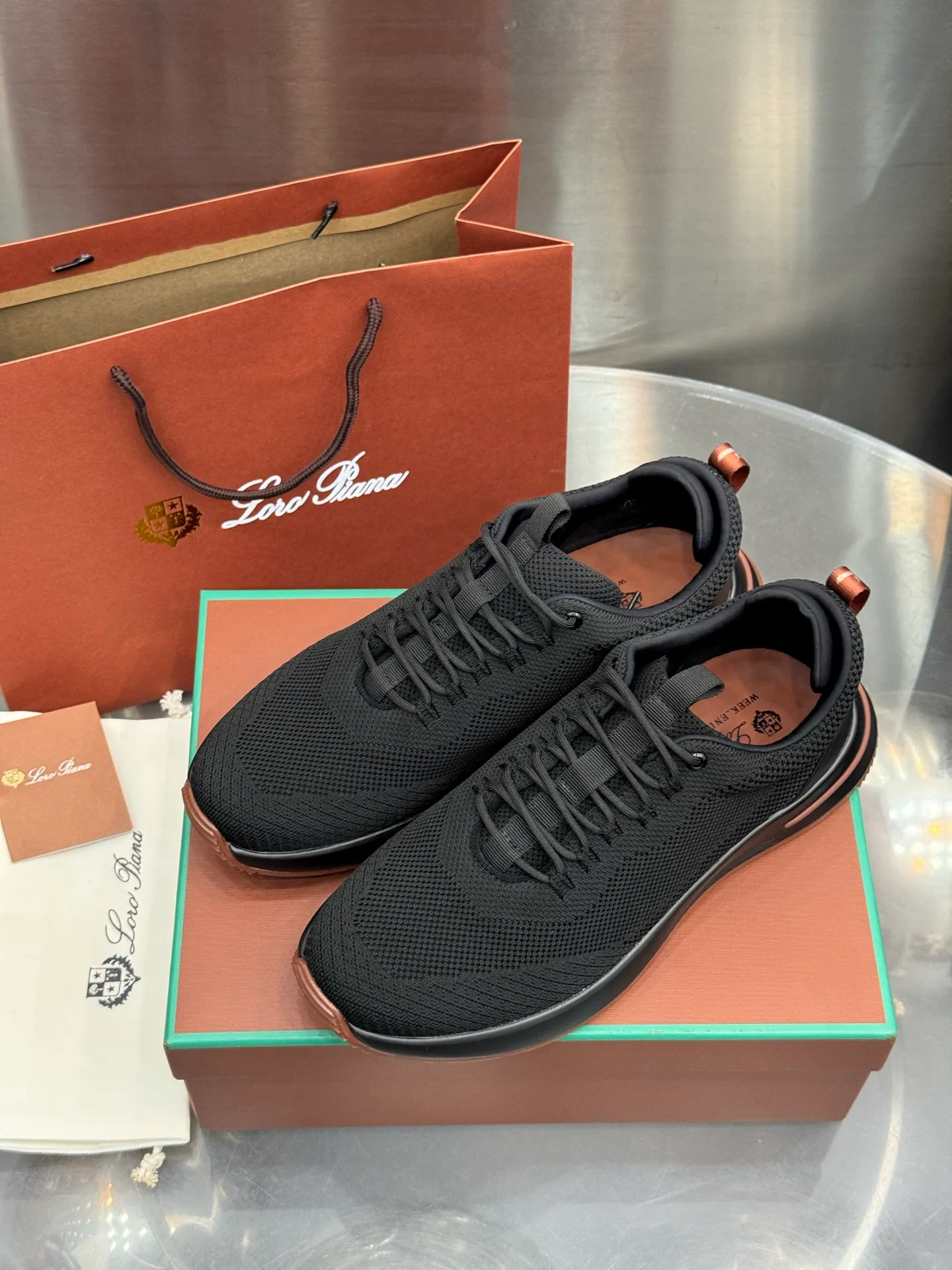Men's Sneakers LORO PIANA 18202680