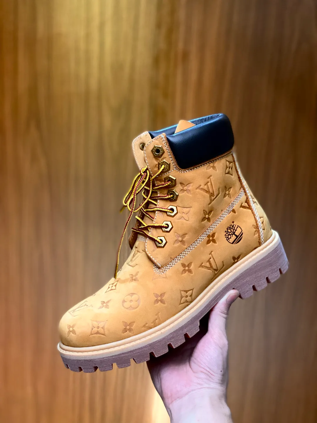 Ботинки Женские Louis Vuitton 18562061