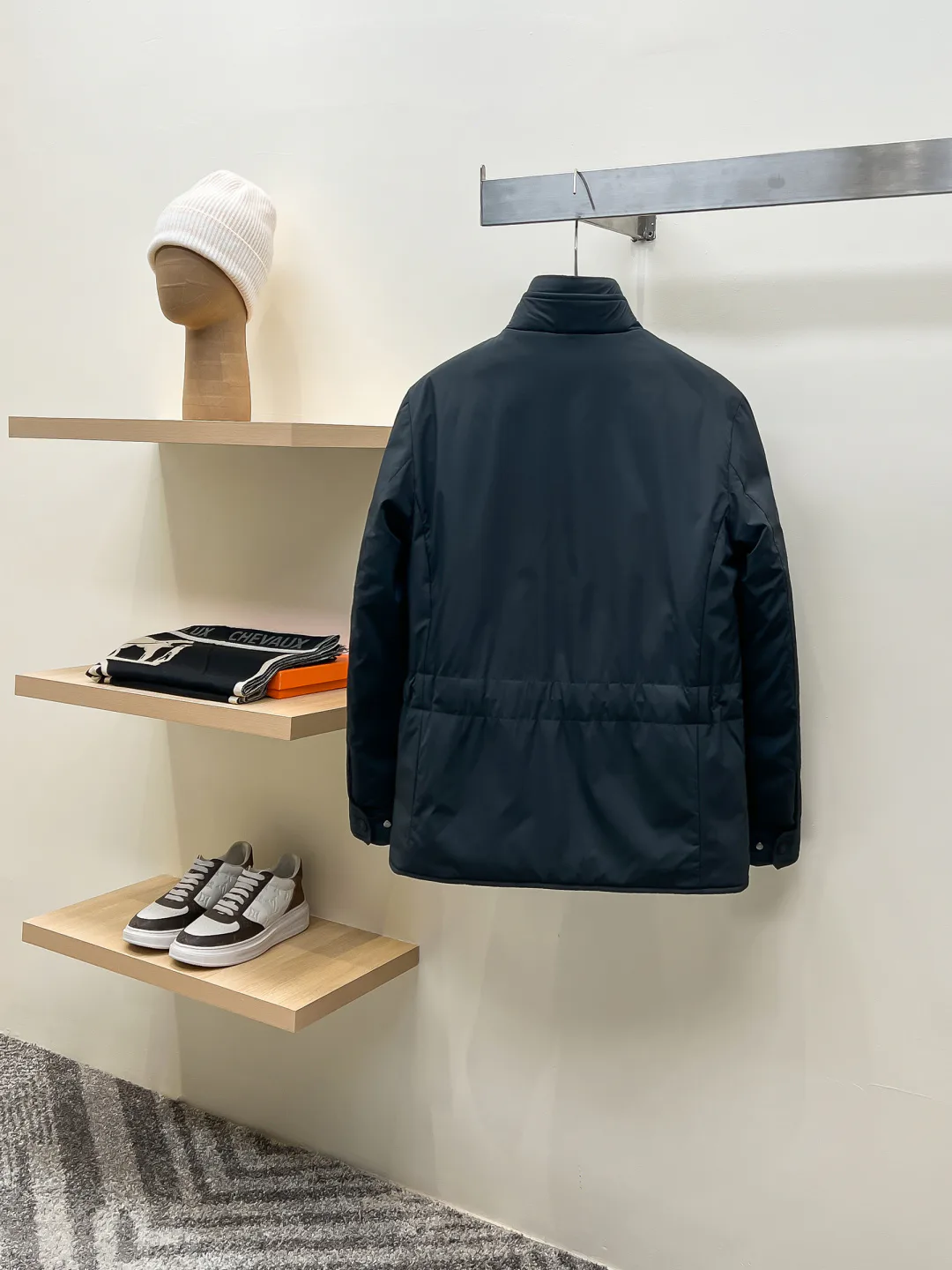 Men's Jackets And Down Jackets MONCLER 18499142