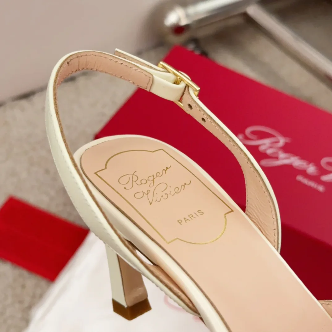 Women's Heels ROGER VIVIER 17550702