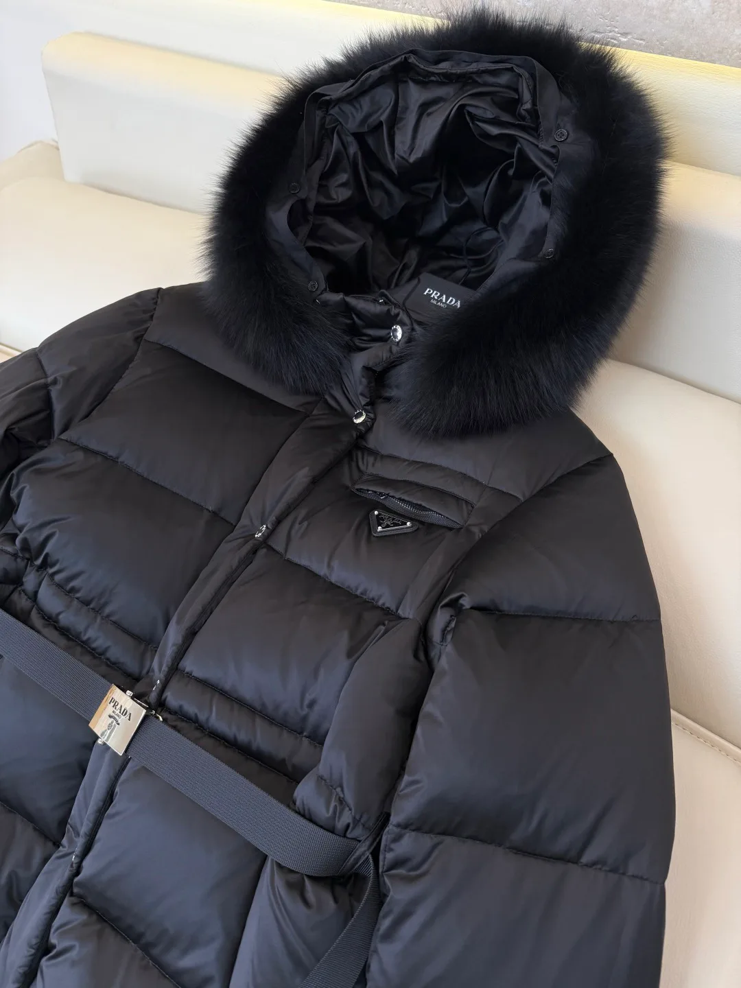 Куртки И Пуховики Женские Prada 18674647