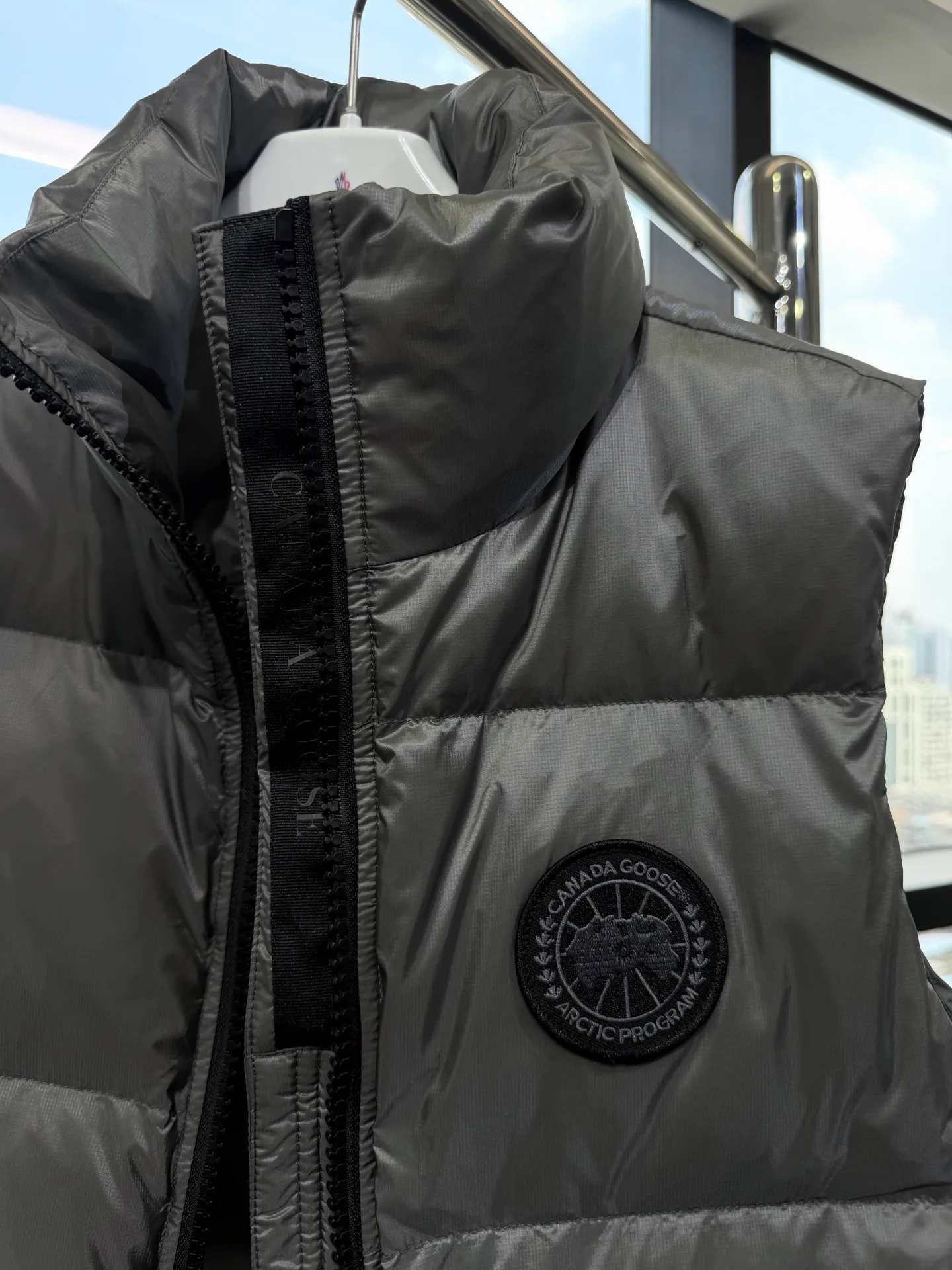 Women's Vests CANADA GOOSE 18336512