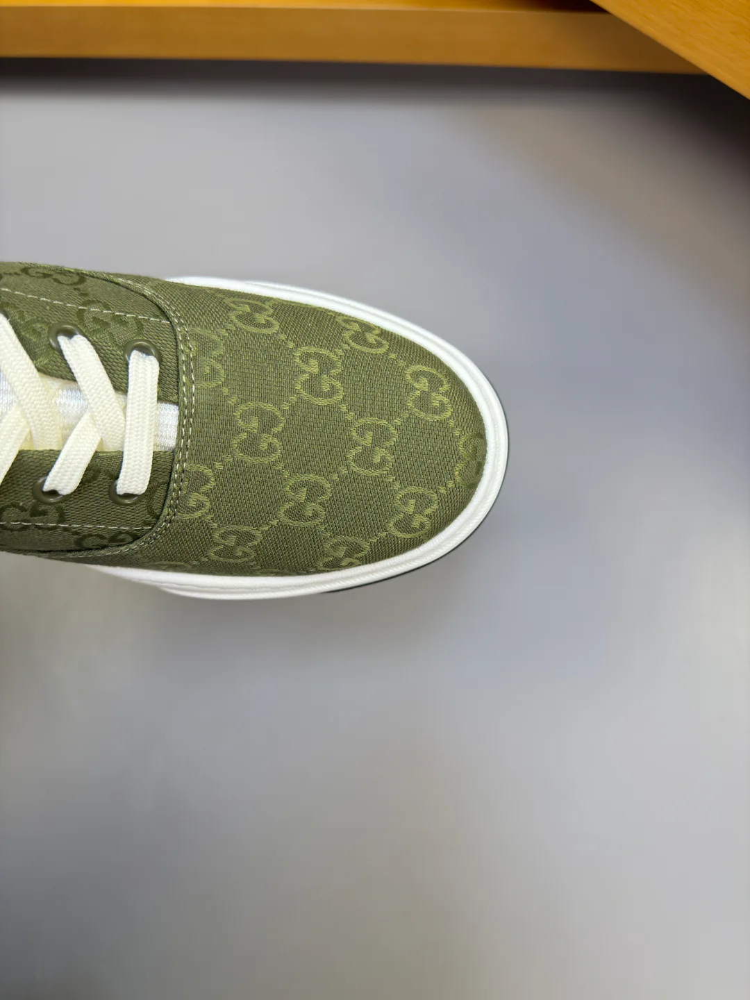 Men's Sneakers GUCCI 17368520