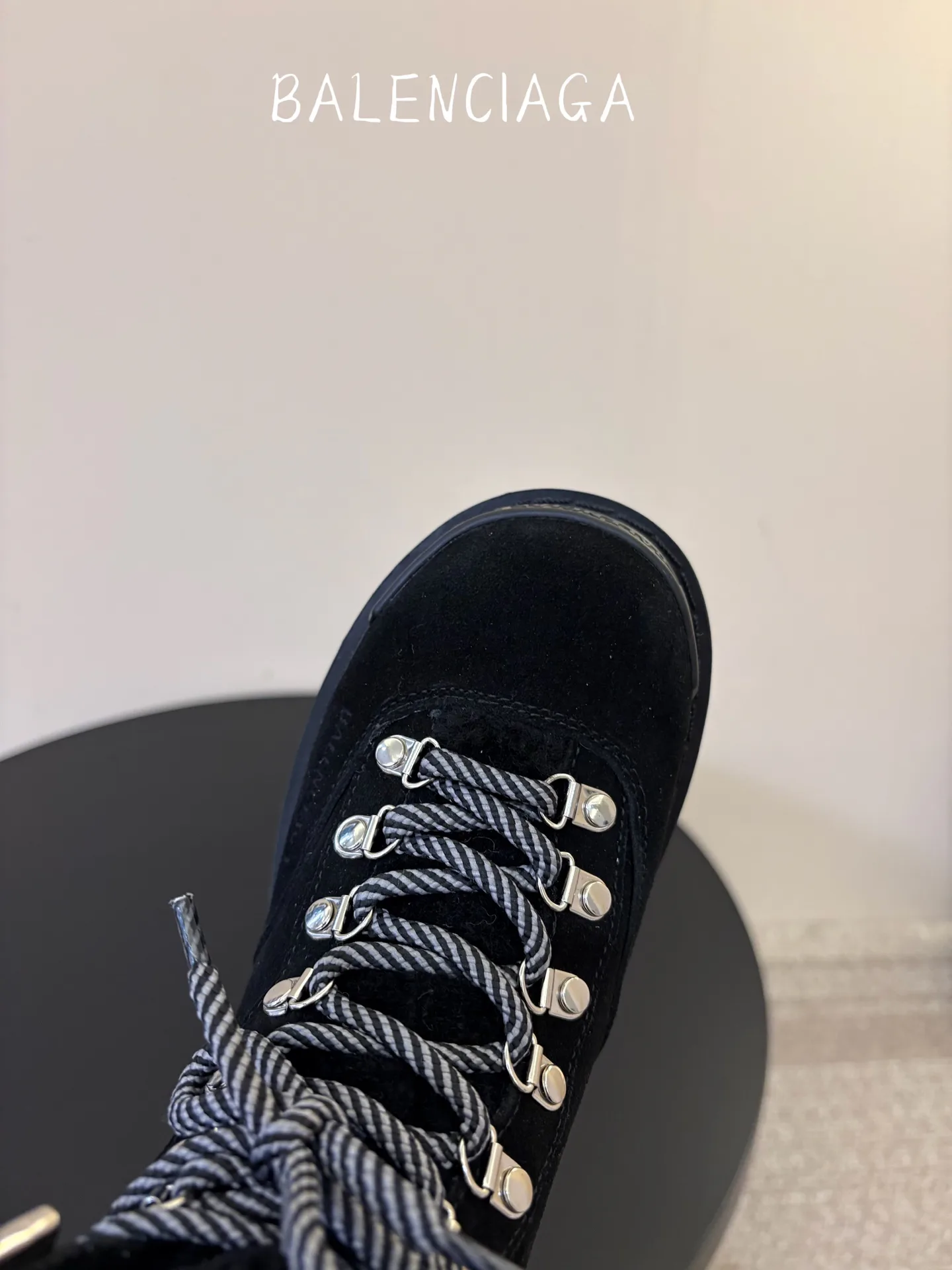 Ботинки Женские Balenciaga 18590344