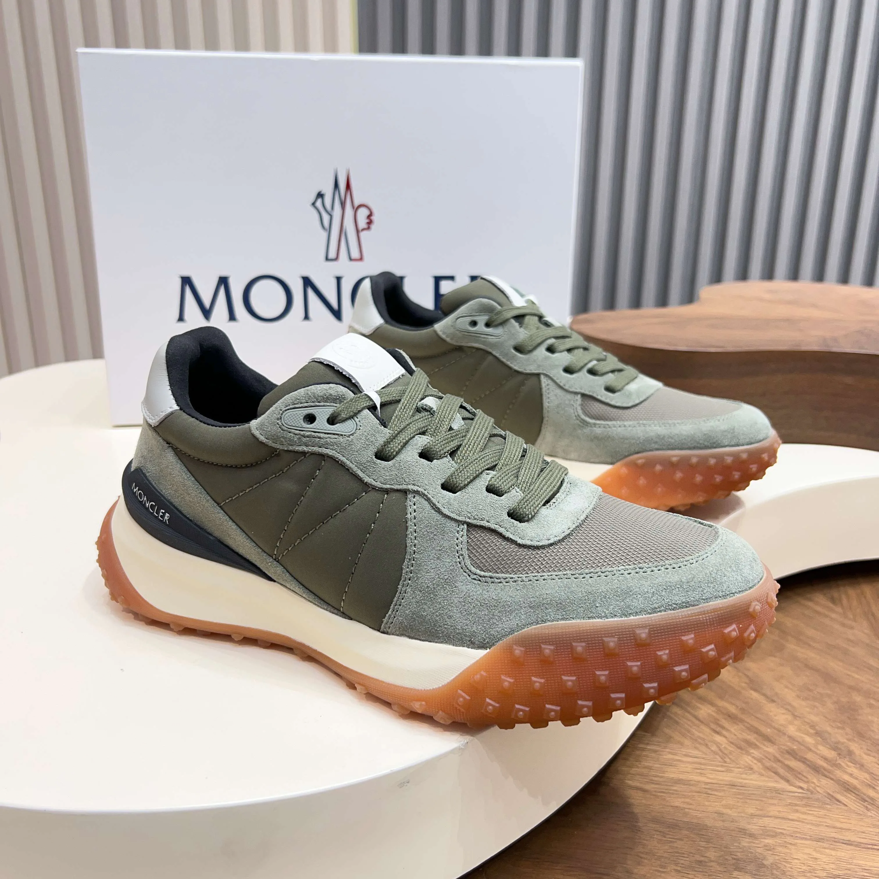 Men's Sneakers MONCLER 18116728