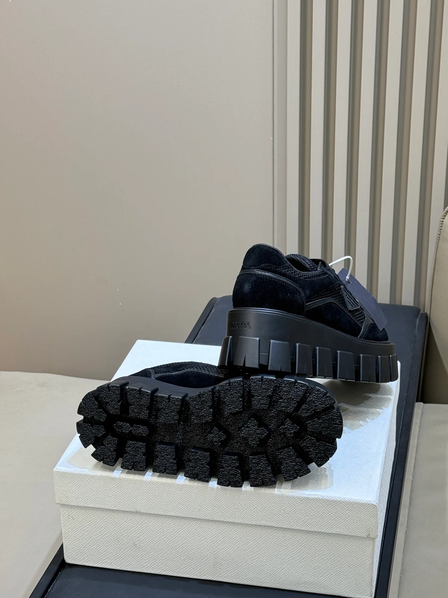 Women's Sneakers PRADA 18072934