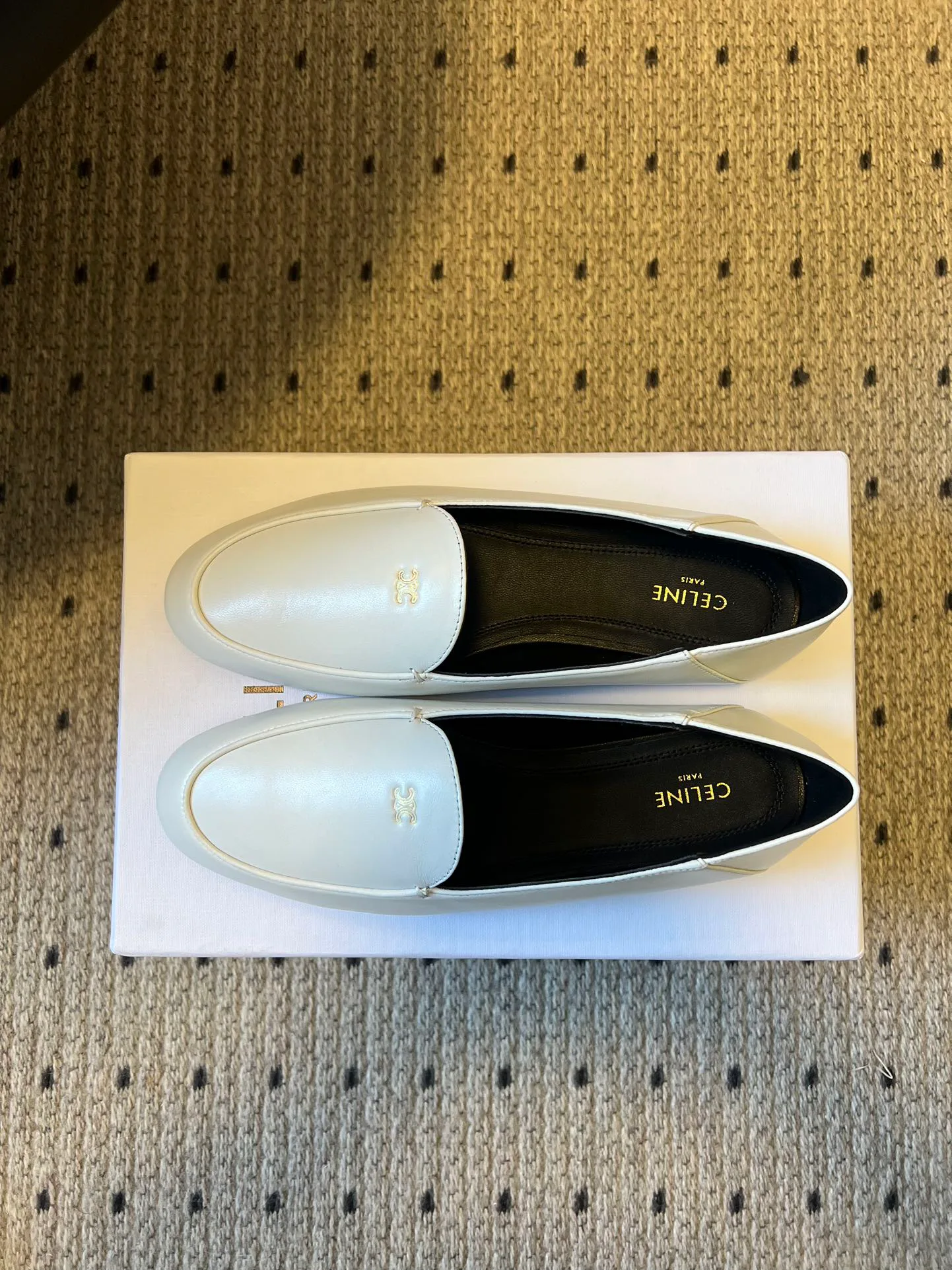 Women's Loafers And Moccasins CELINE 18395487
