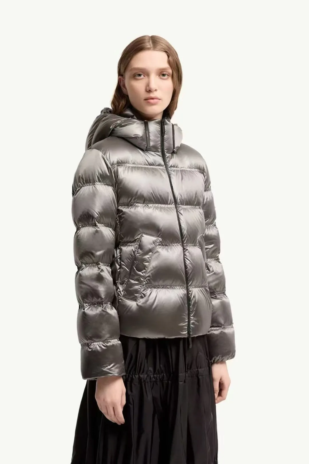 Women's Jackets And Down Jackets MONCLER 18016181