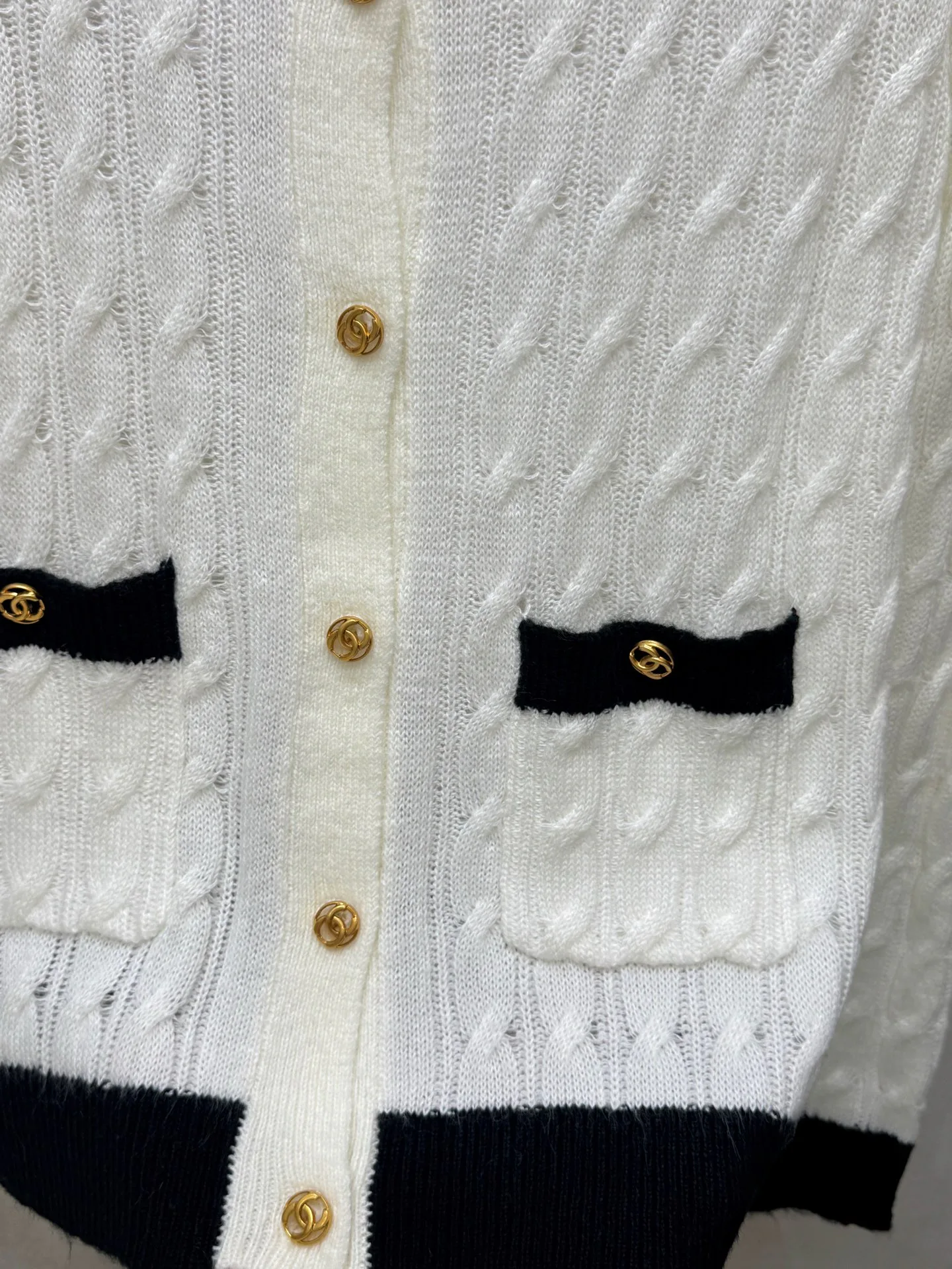 Women's Jumpers And Sweaters CHANEL 18130960