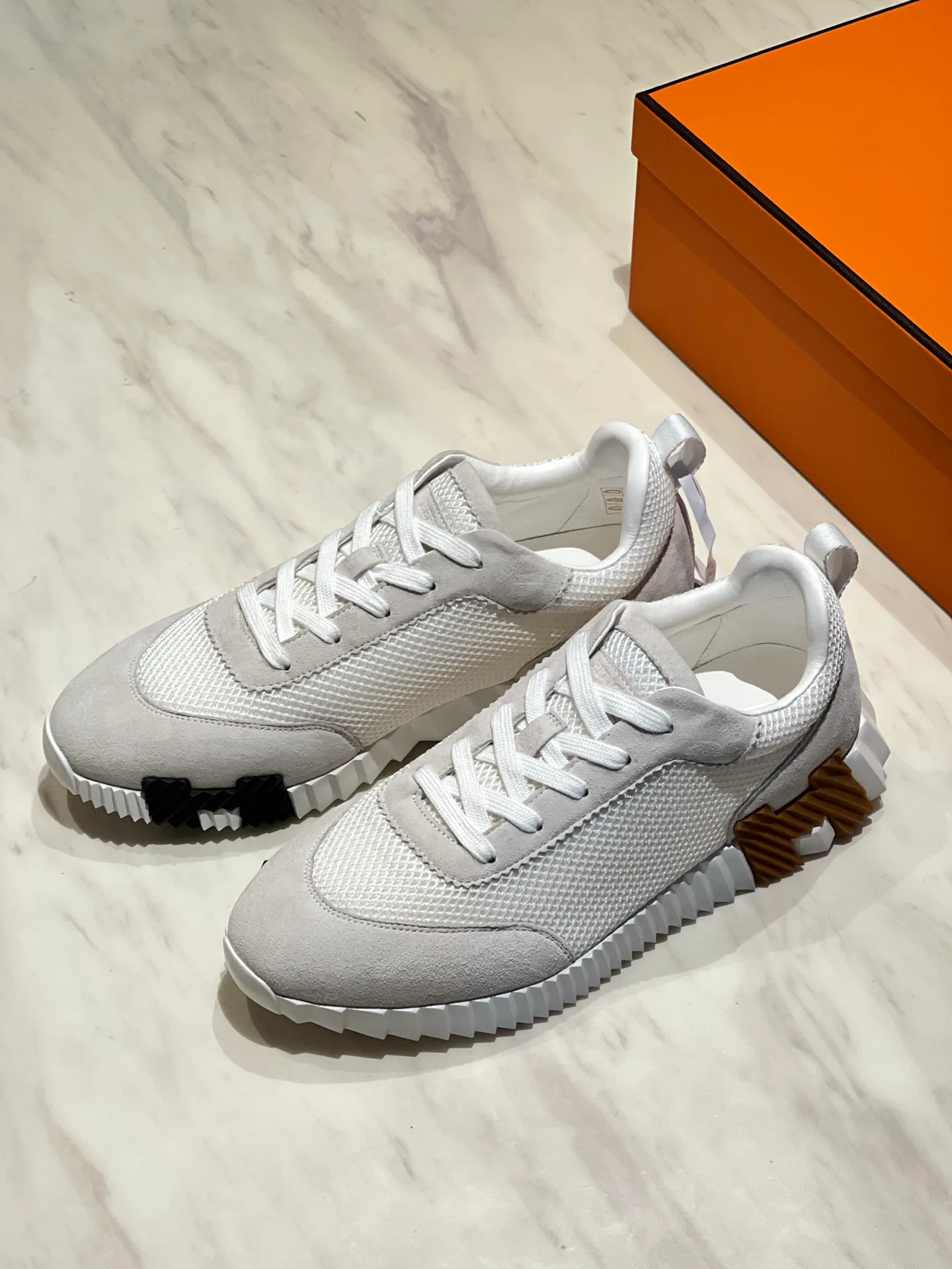 Women's Sneakers HERMES 18080309