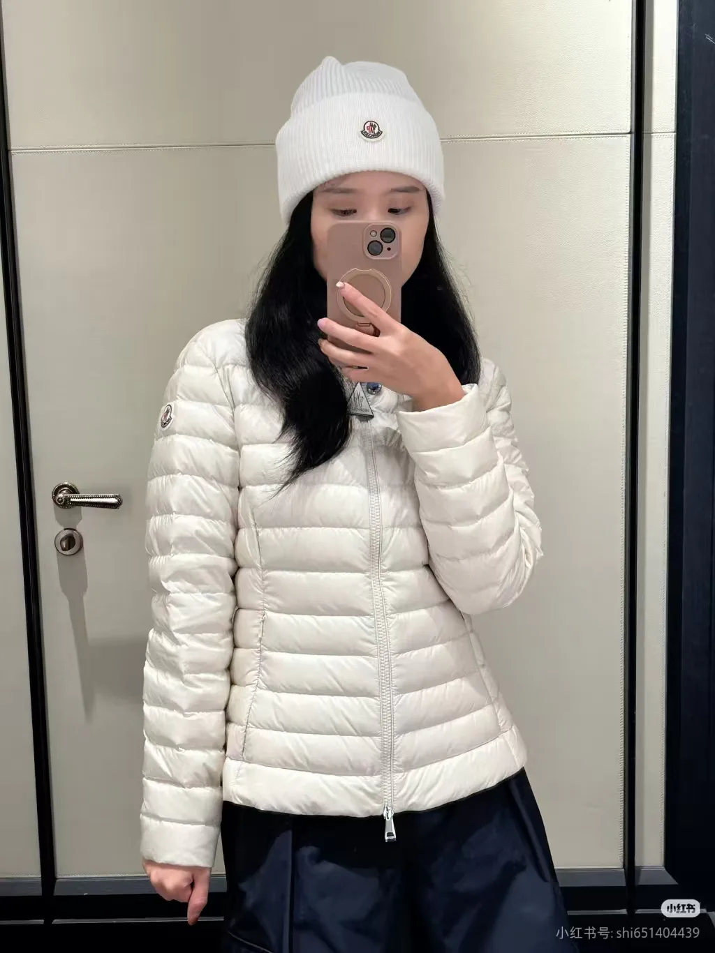 Women's Jackets And Down Jackets MONCLER 18044425