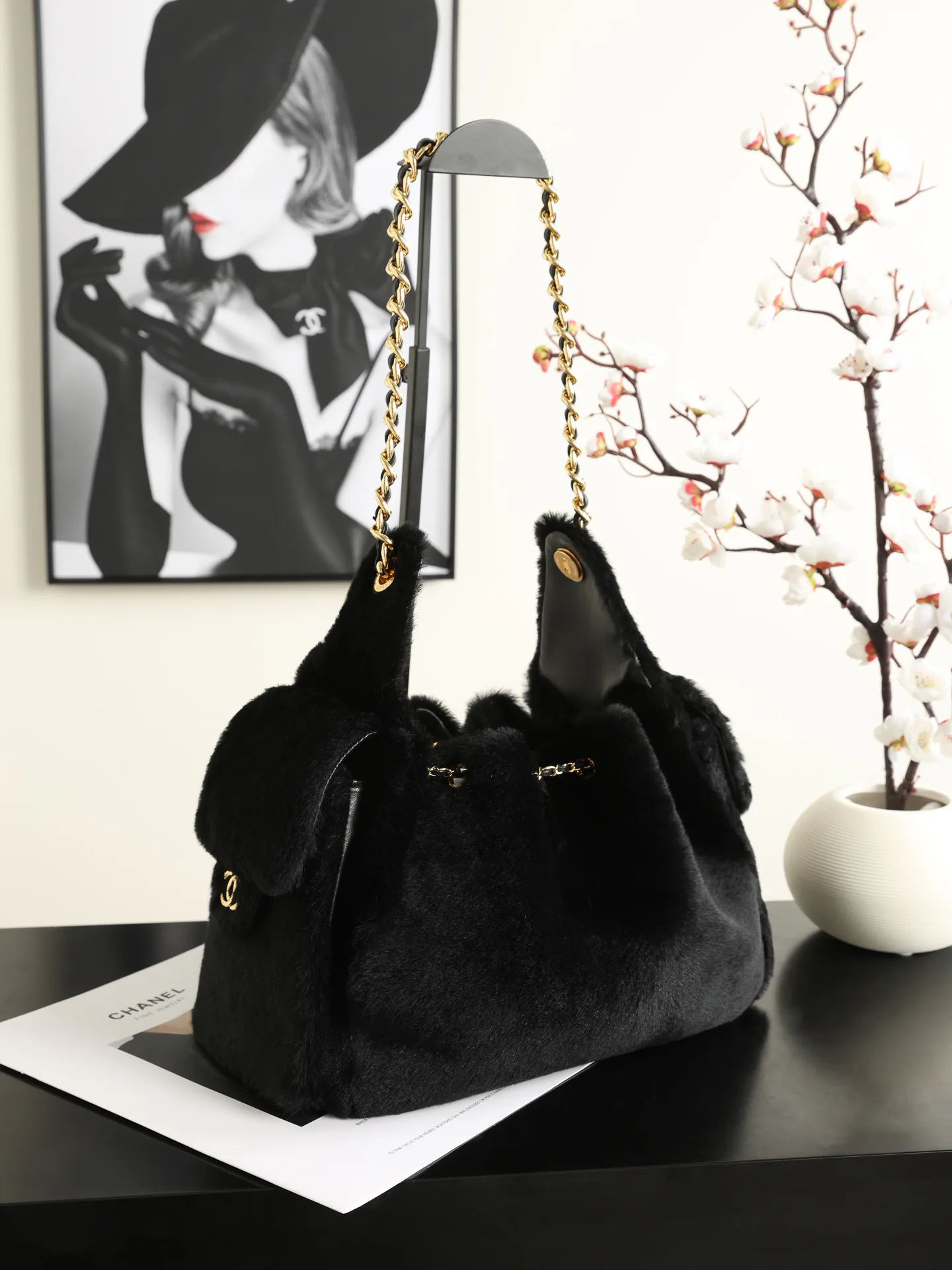 Women's Classic Handbags CHANEL 18000326