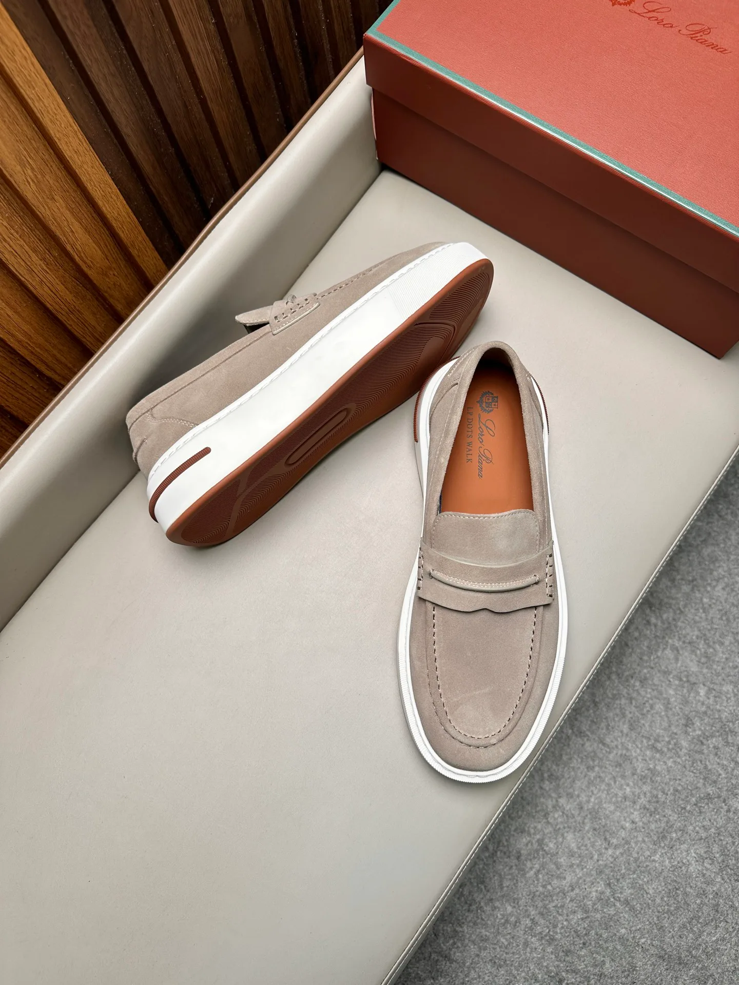 Men's Loafers And Dress Shoes LORO PIANA 18367873