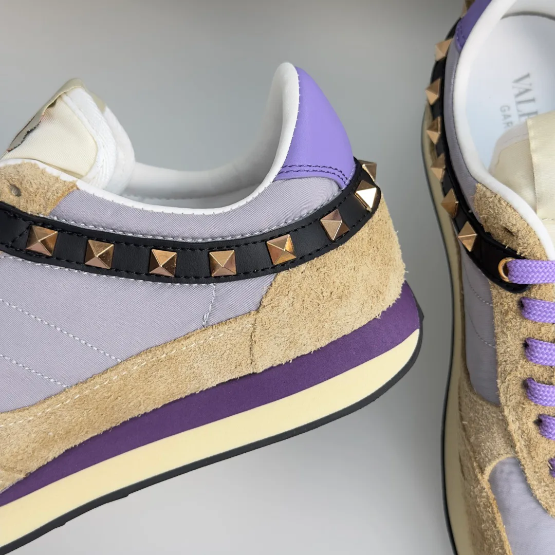 Women's Sneakers VALENTINO 17950505
