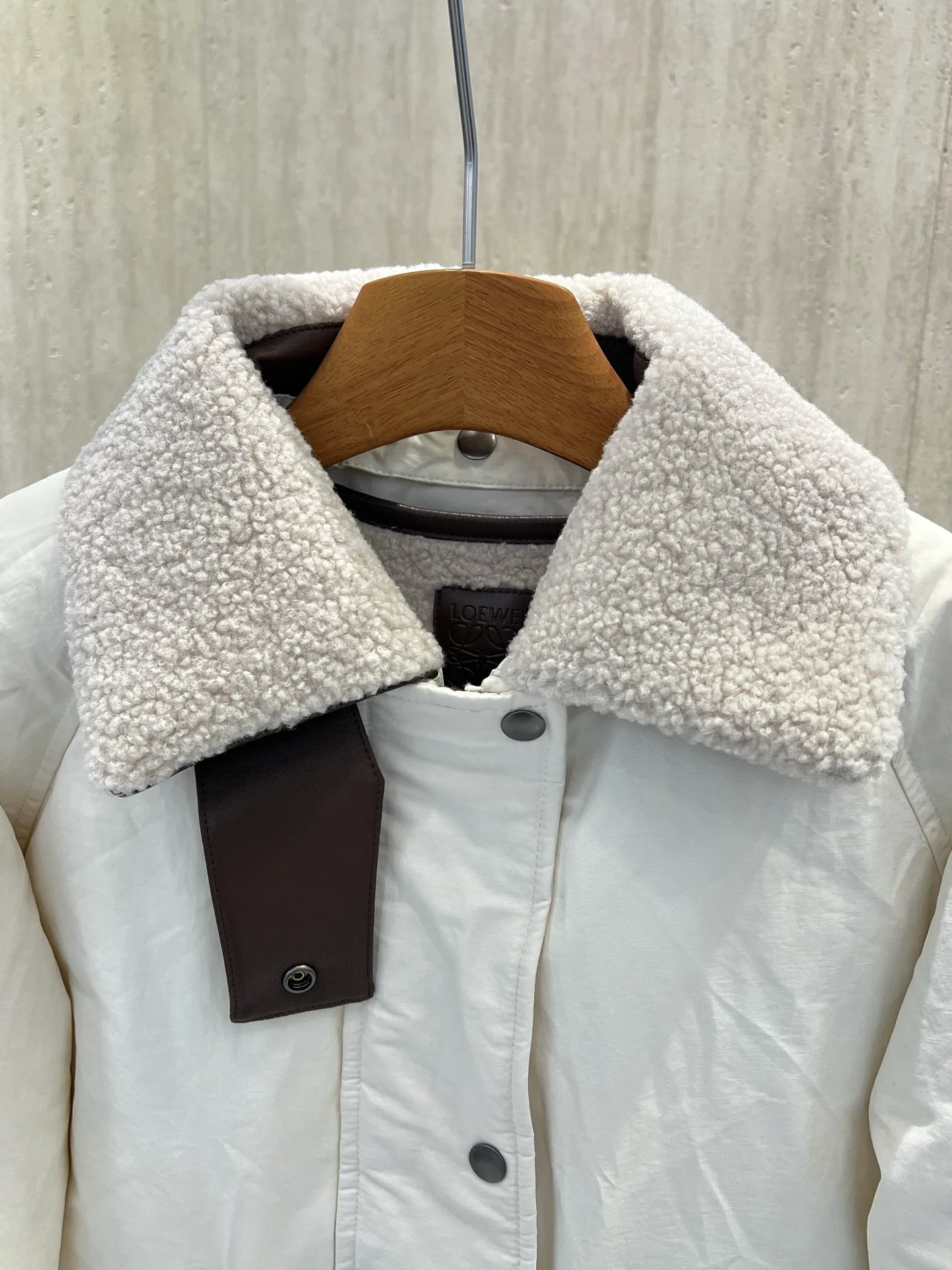 Куртки И Пуховики Женские Loewe 18617170