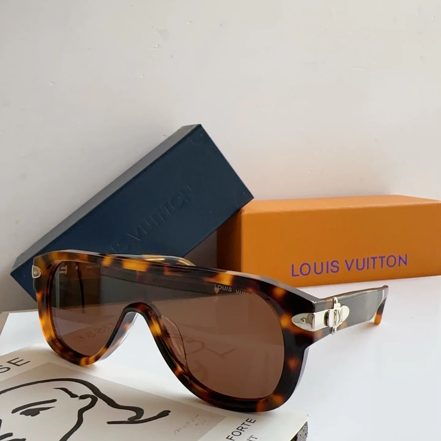 Glasses LOUIS VUITTON 17366476