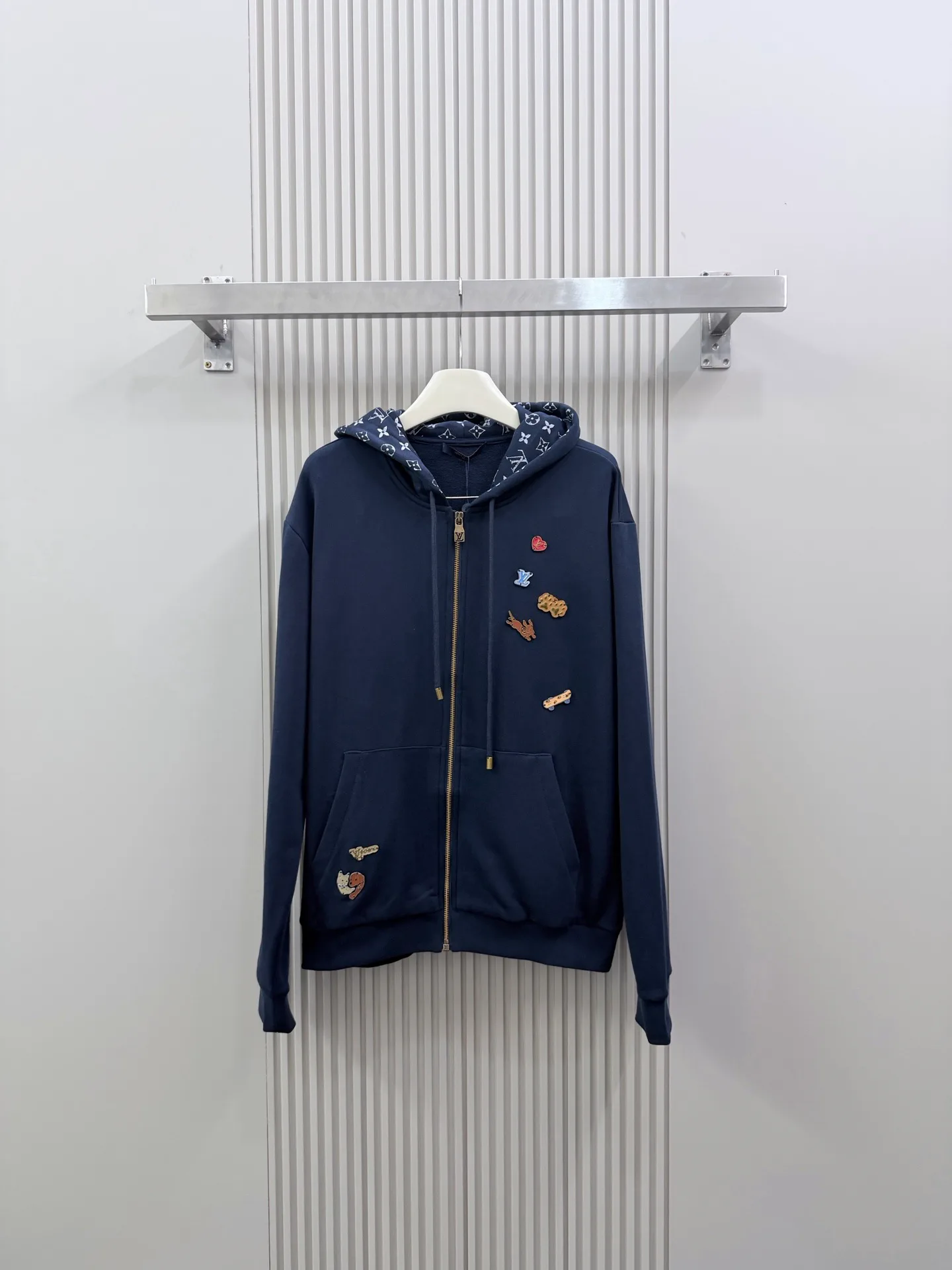 Men's Sweatshirts And Hoodies LOUIS VUITTON 18292823