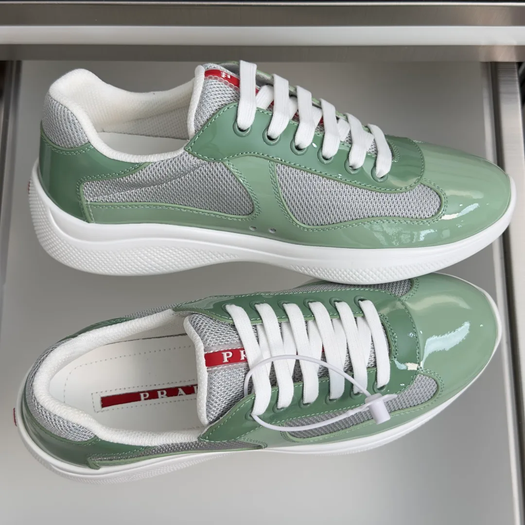 Men's Sneakers PRADA 17803085