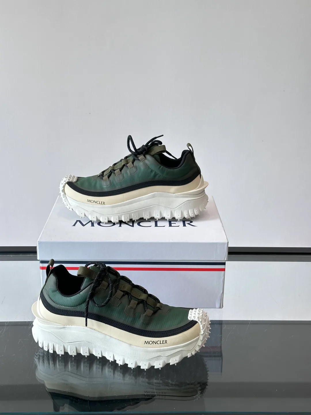 Men's Sneakers MONCLER 18350554