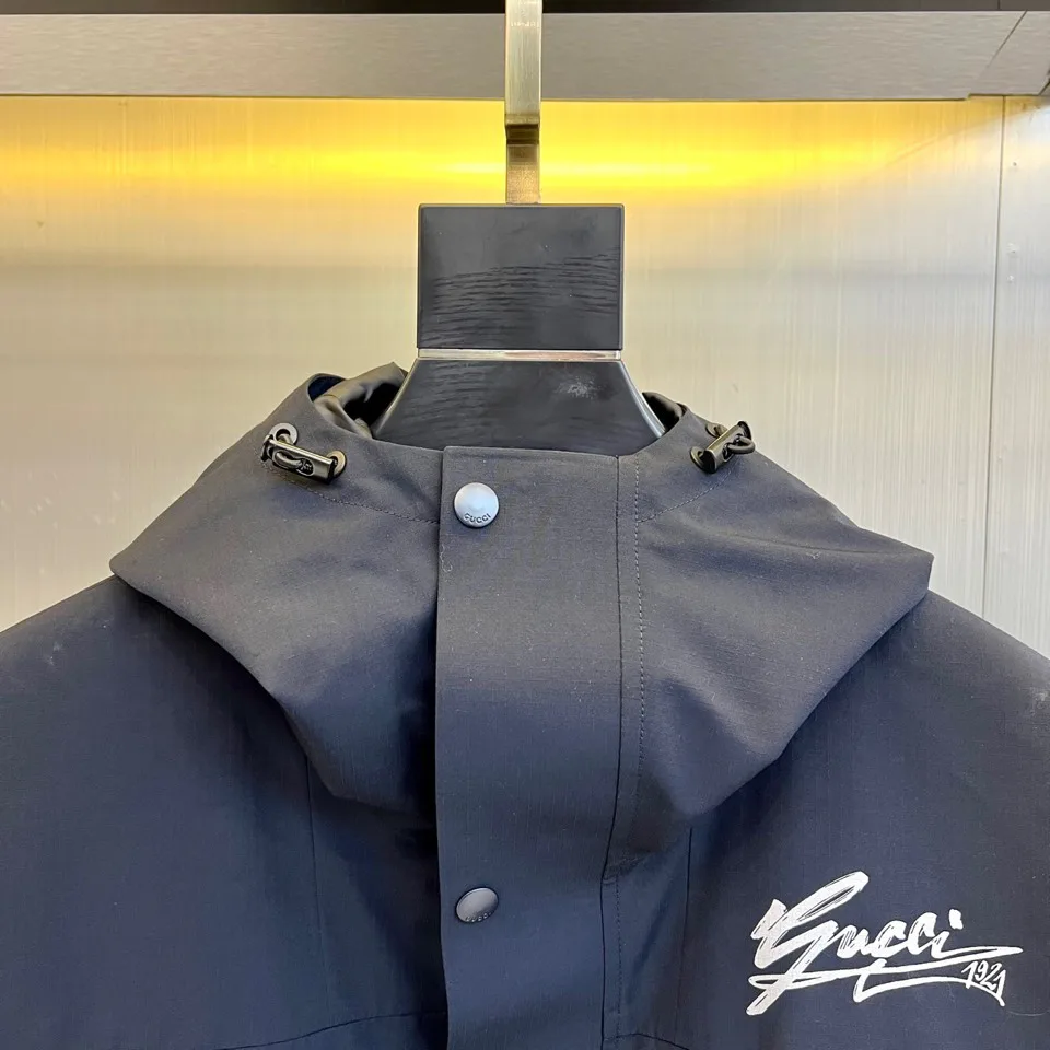 Men's Jackets And Down Jackets GUCCI 18416802
