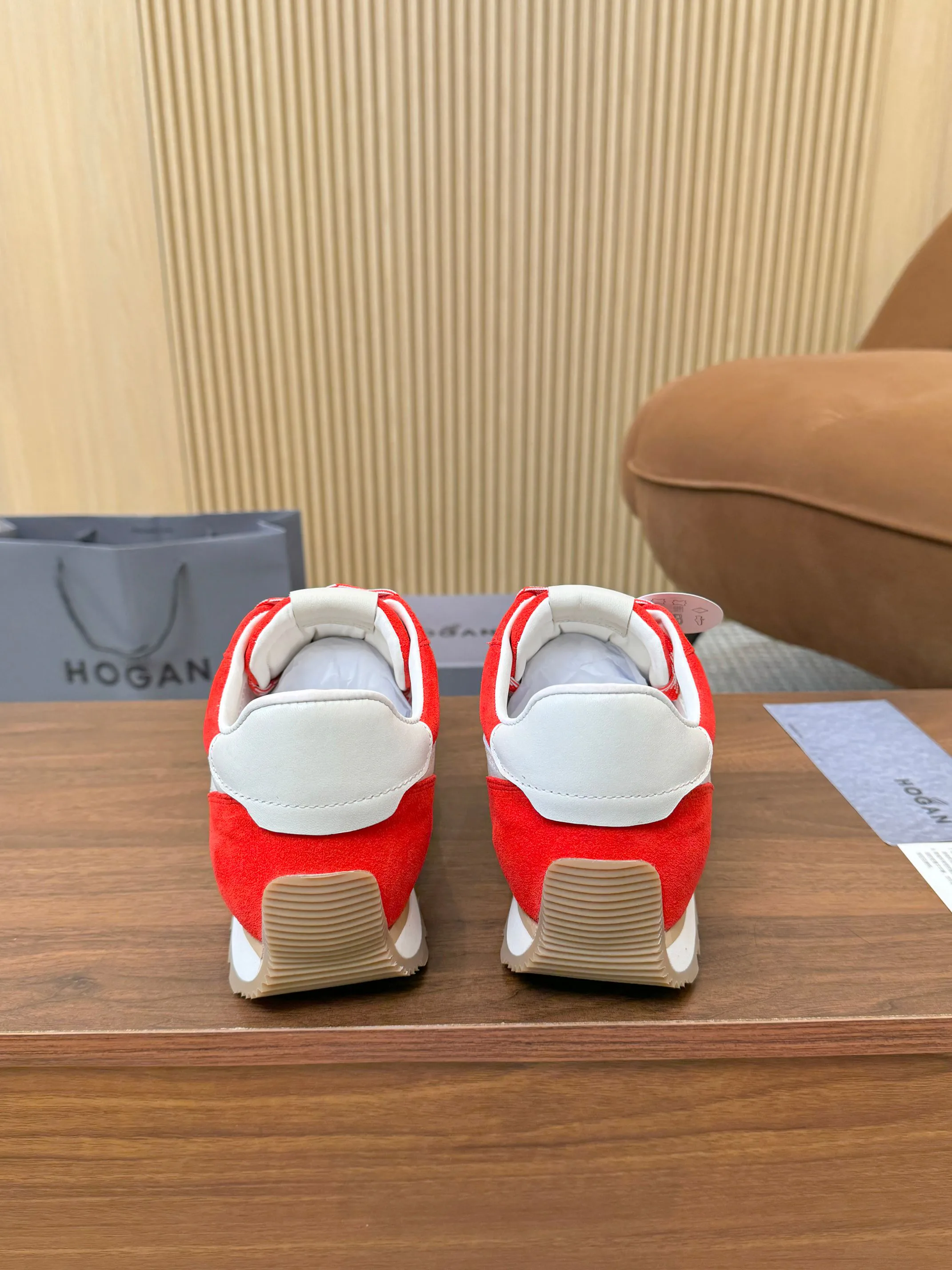 Women's Sneakers HOGAN 17827638