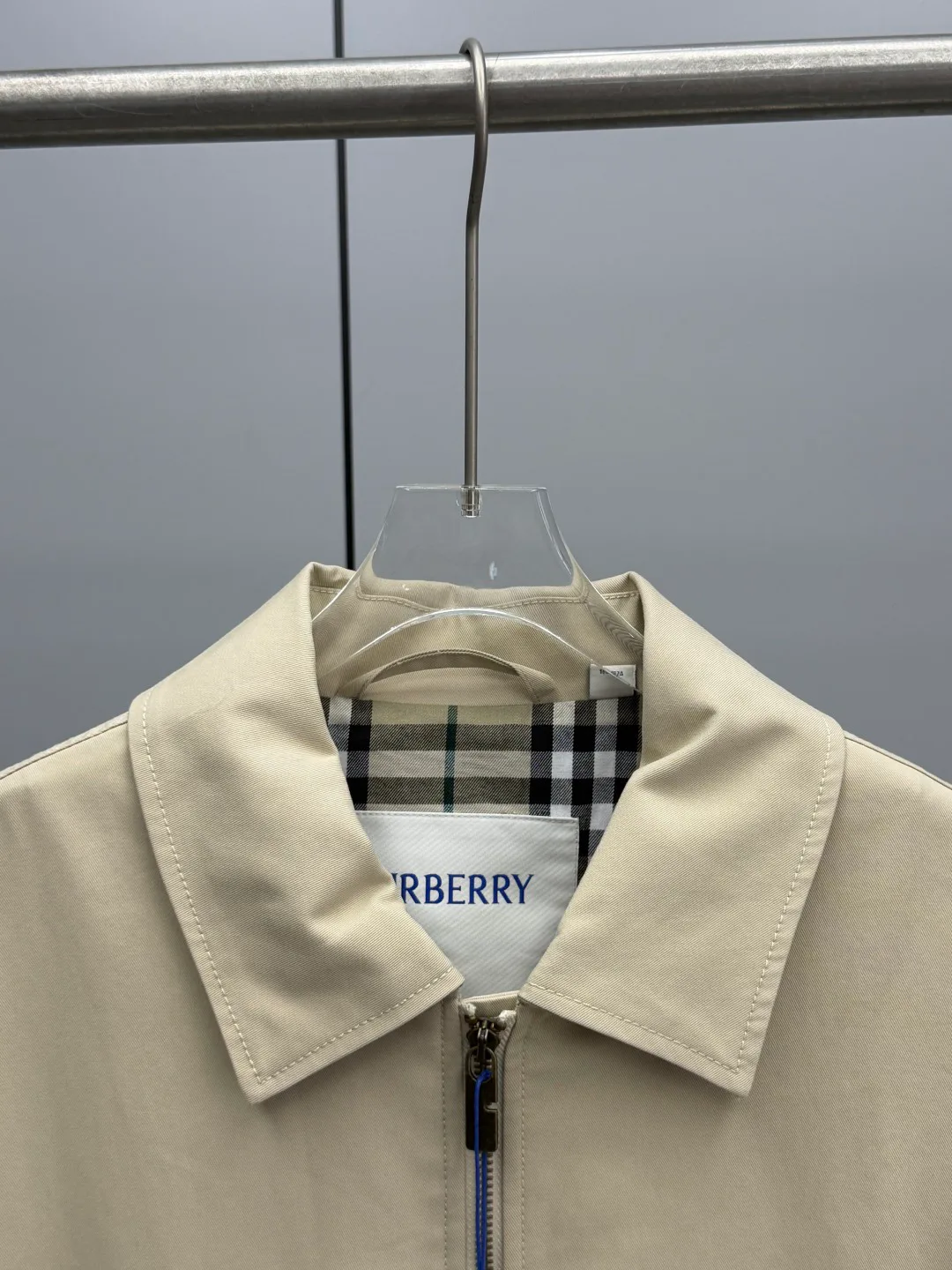 Men's Jackets And Down Jackets BURBERRY 17476265