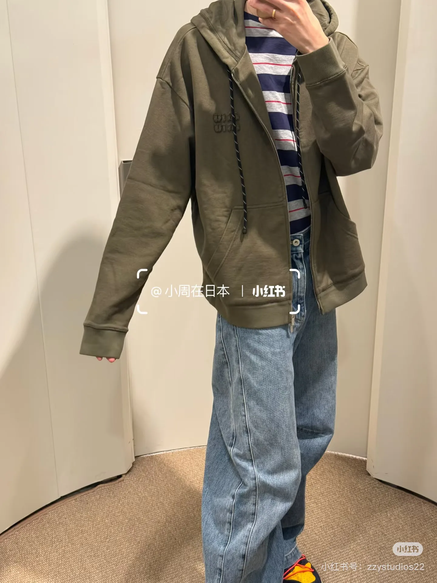Women's Sweatshirts And Hoodies MIU MIU 17881347