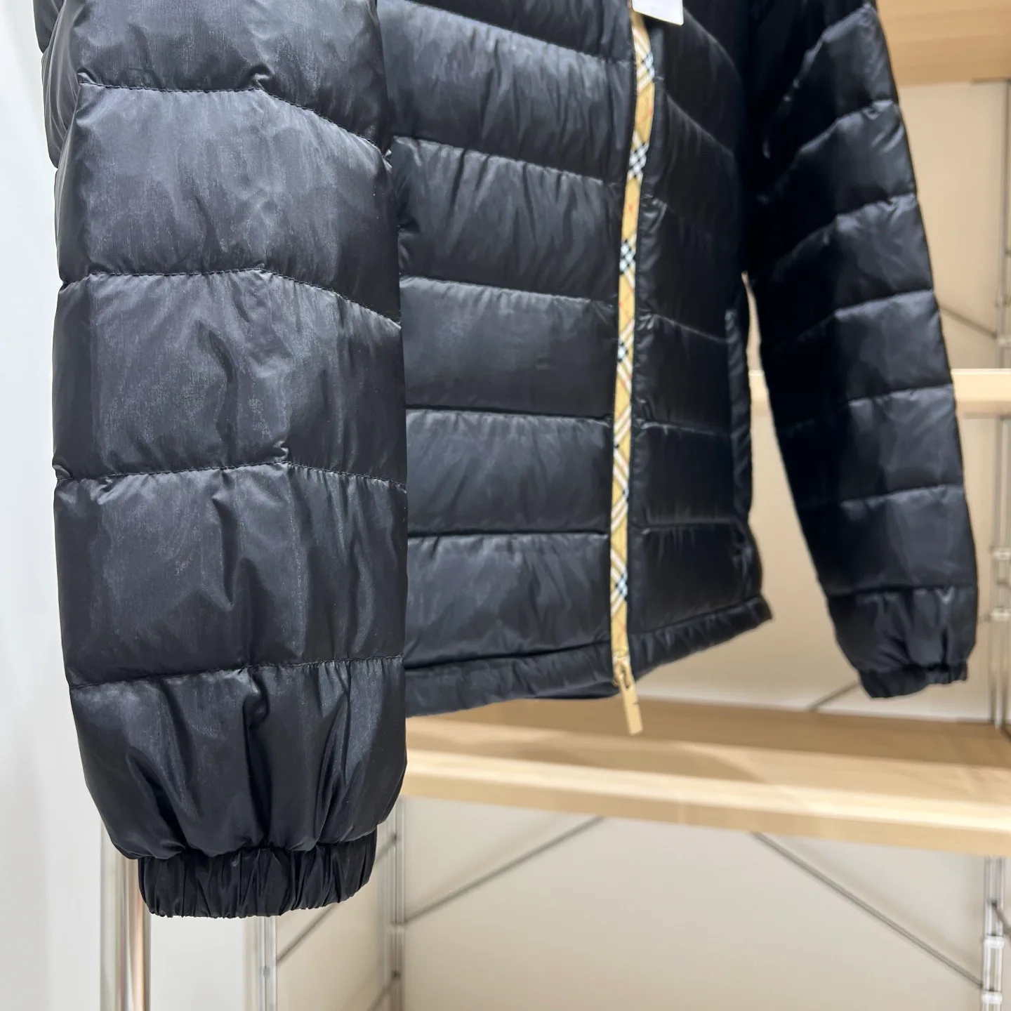 Women's Jackets And Down Jackets BURBERRY 18110899